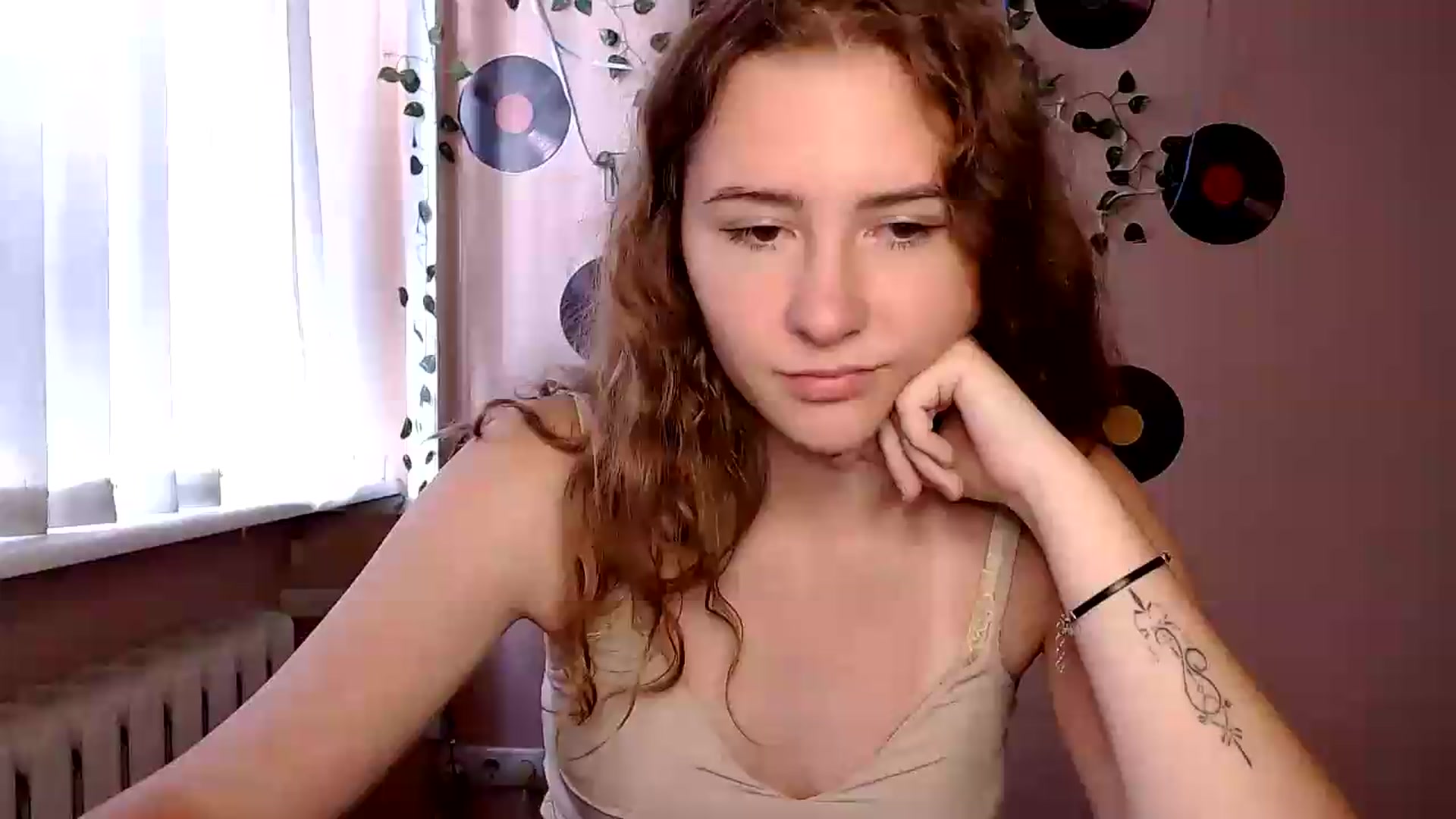 Gallery image thumbnail from Im_Lara's myfreecams stream on, 08/28/2026, 13:04 image 1 of 20