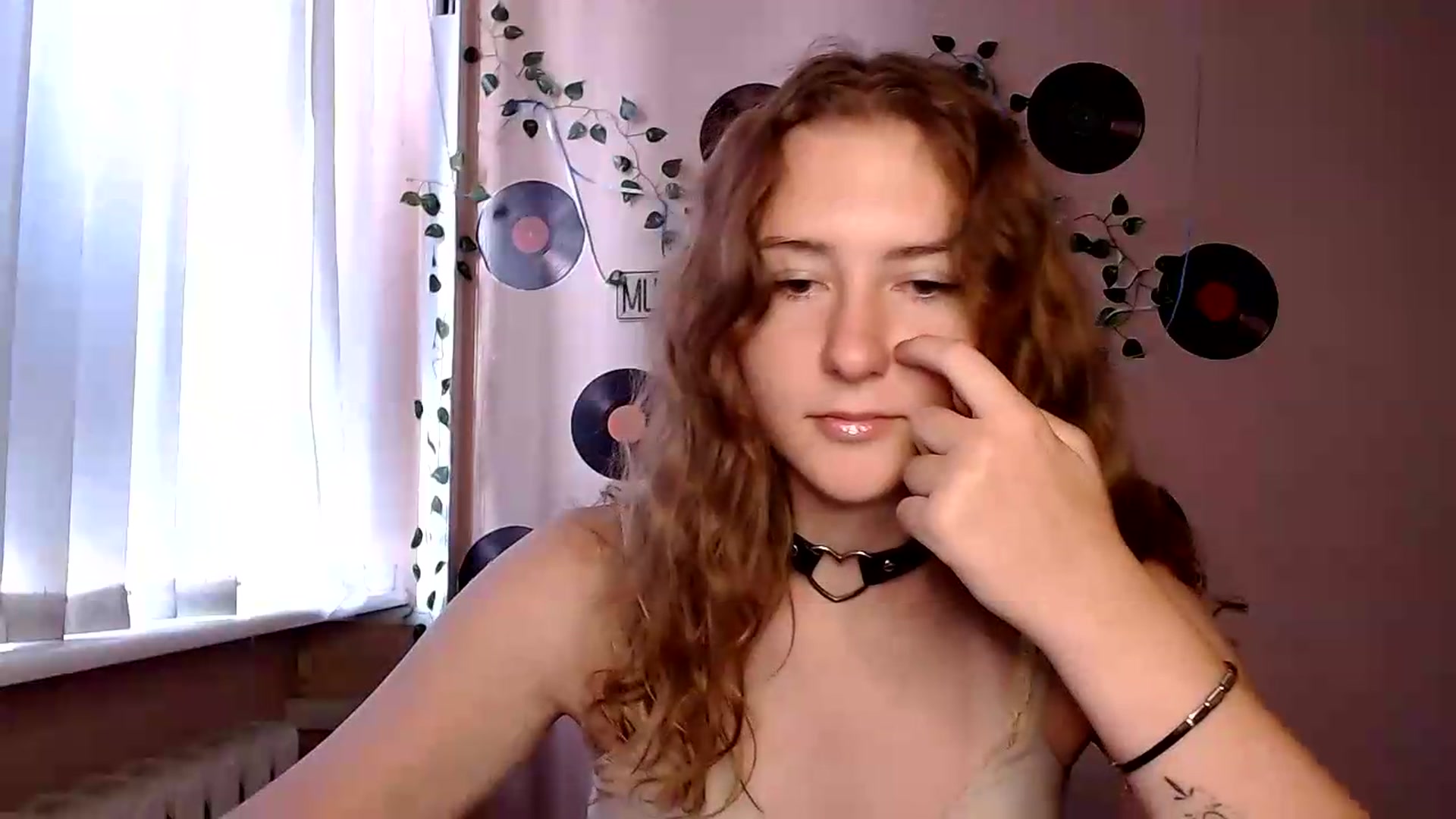 Gallery image thumbnail from Im_Lara's myfreecams stream on, 08/28/2026, 13:04 image 9 of 20