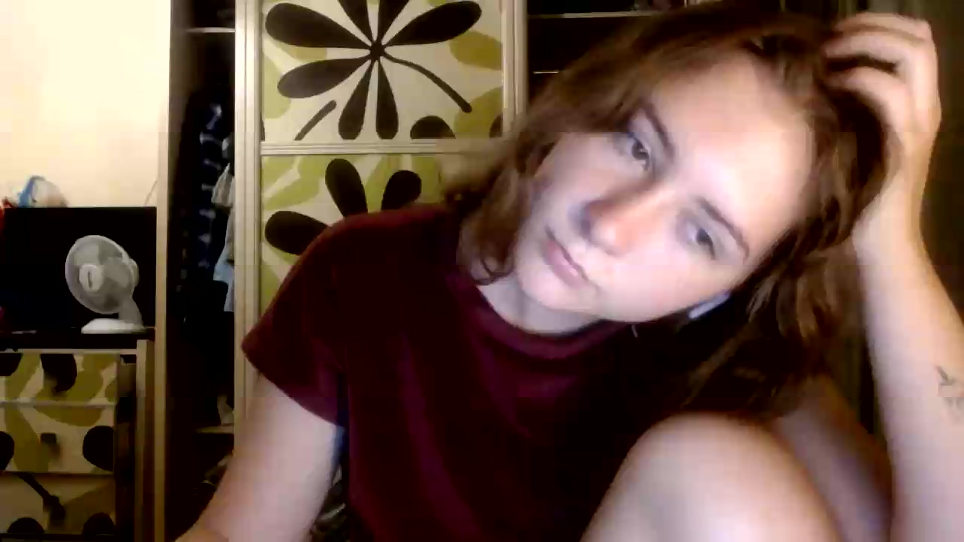 Gallery image thumbnail from Im_Lara's myfreecams stream on, 08/29/2026, 18:43 image 1 of 20