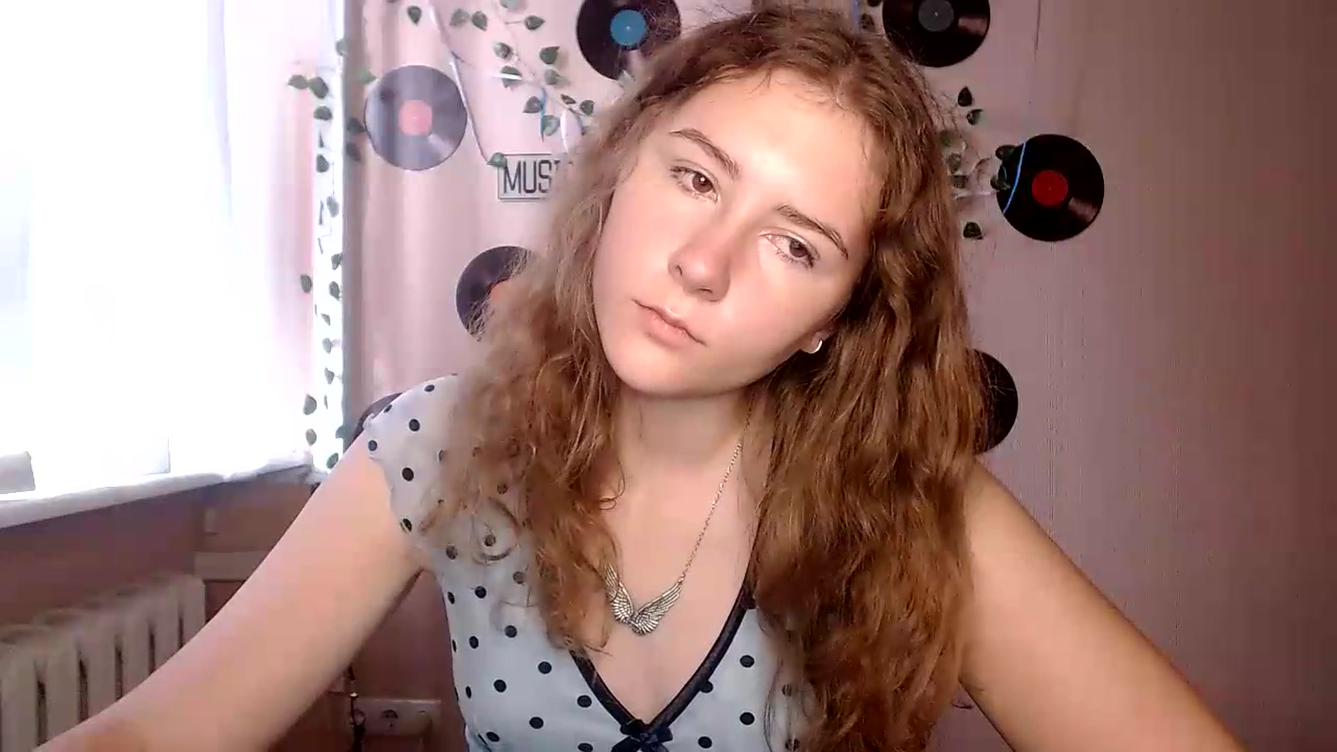 Gallery image thumbnail from Im_Lara's myfreecams stream on, 09/03/2026, 12:46 image 18 of 20