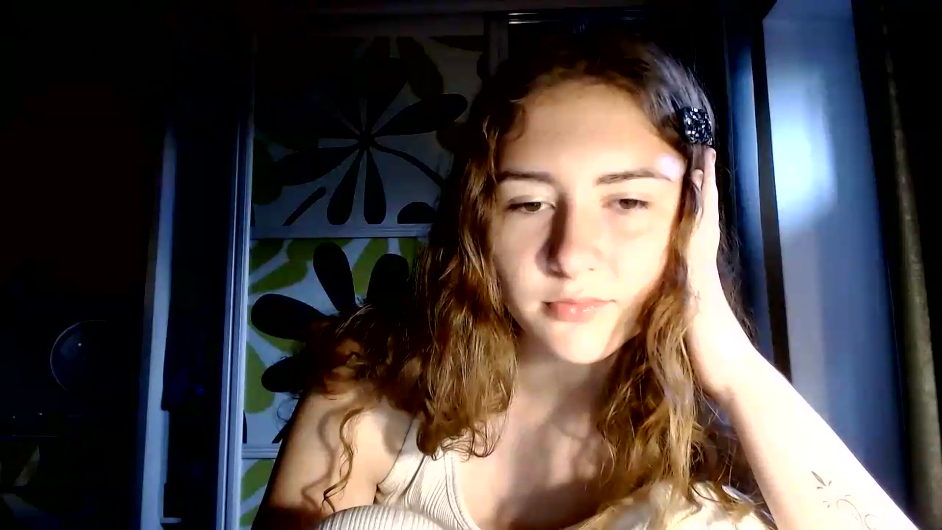 Gallery image thumbnail from Im_Lara's myfreecams stream on, 09/15/2026, 14:10 image 10 of 20