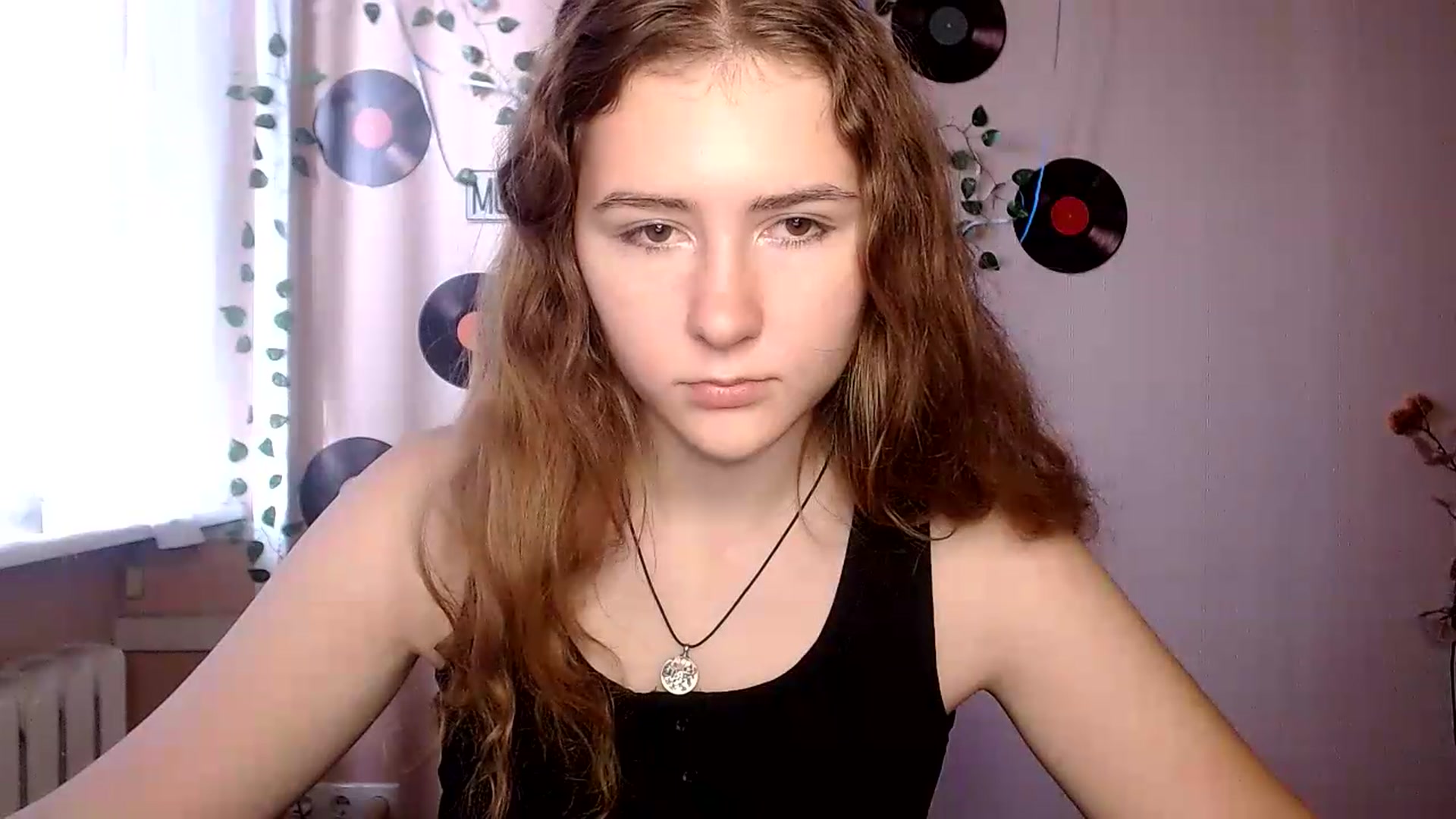 Gallery image thumbnail from Im_Lara's myfreecams stream on, 09/17/2026, 13:11 image 8 of 20