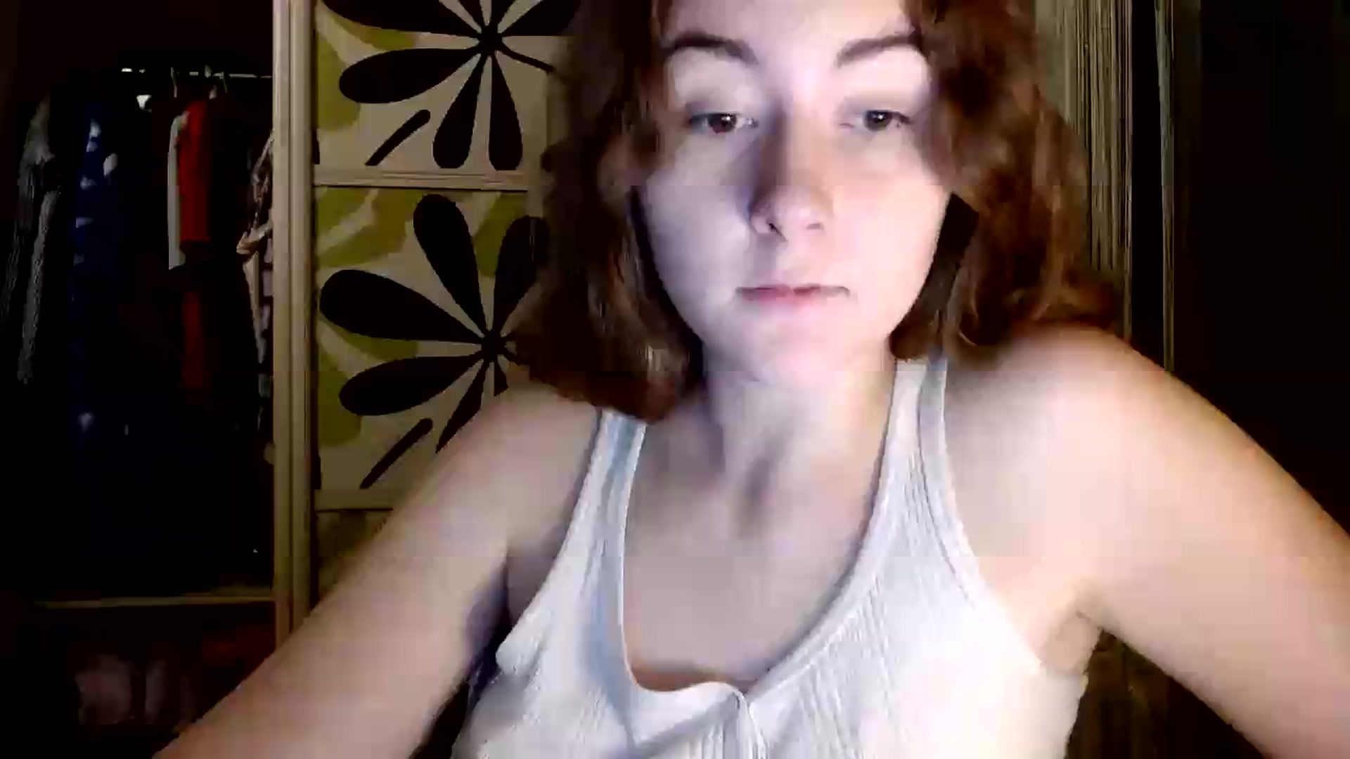 Gallery image thumbnail from Im_Lara's myfreecams stream on, 09/24/2026, 20:14 image 9 of 20