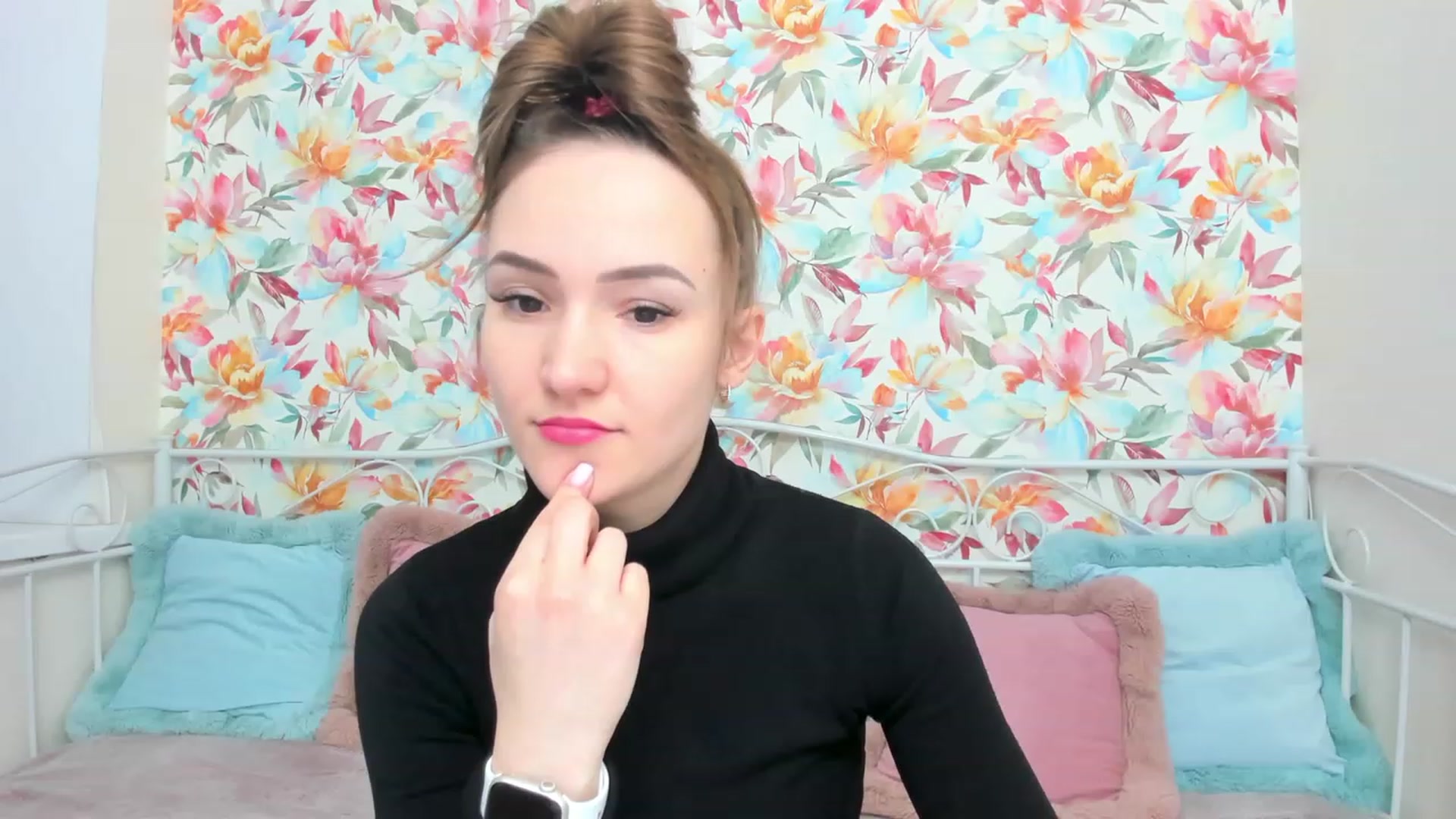 Gallery image thumbnail from Im_Mystery's myfreecams stream on, 11/24/2022, 14:25 image 13 of 20