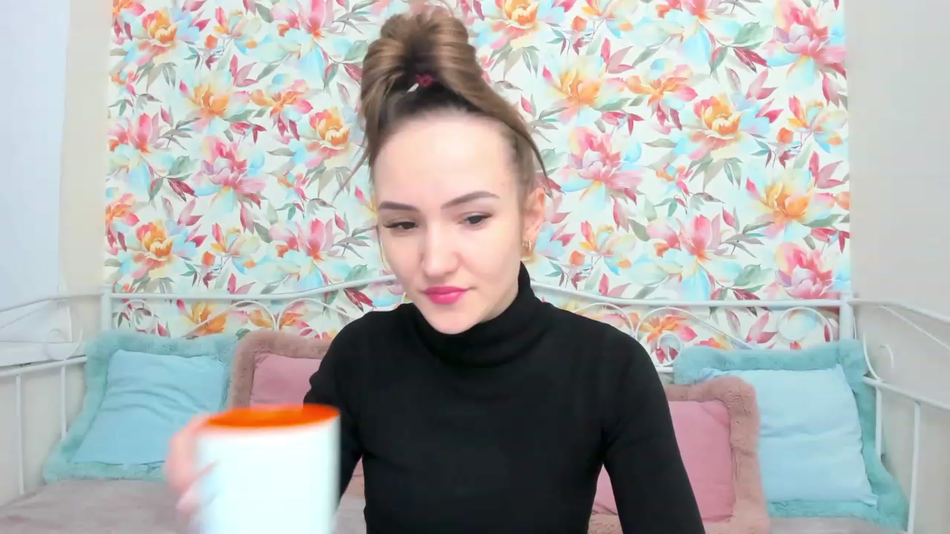 Gallery image thumbnail from Im_Mystery's myfreecams stream on, 11/24/2022, 14:25 image 11 of 20