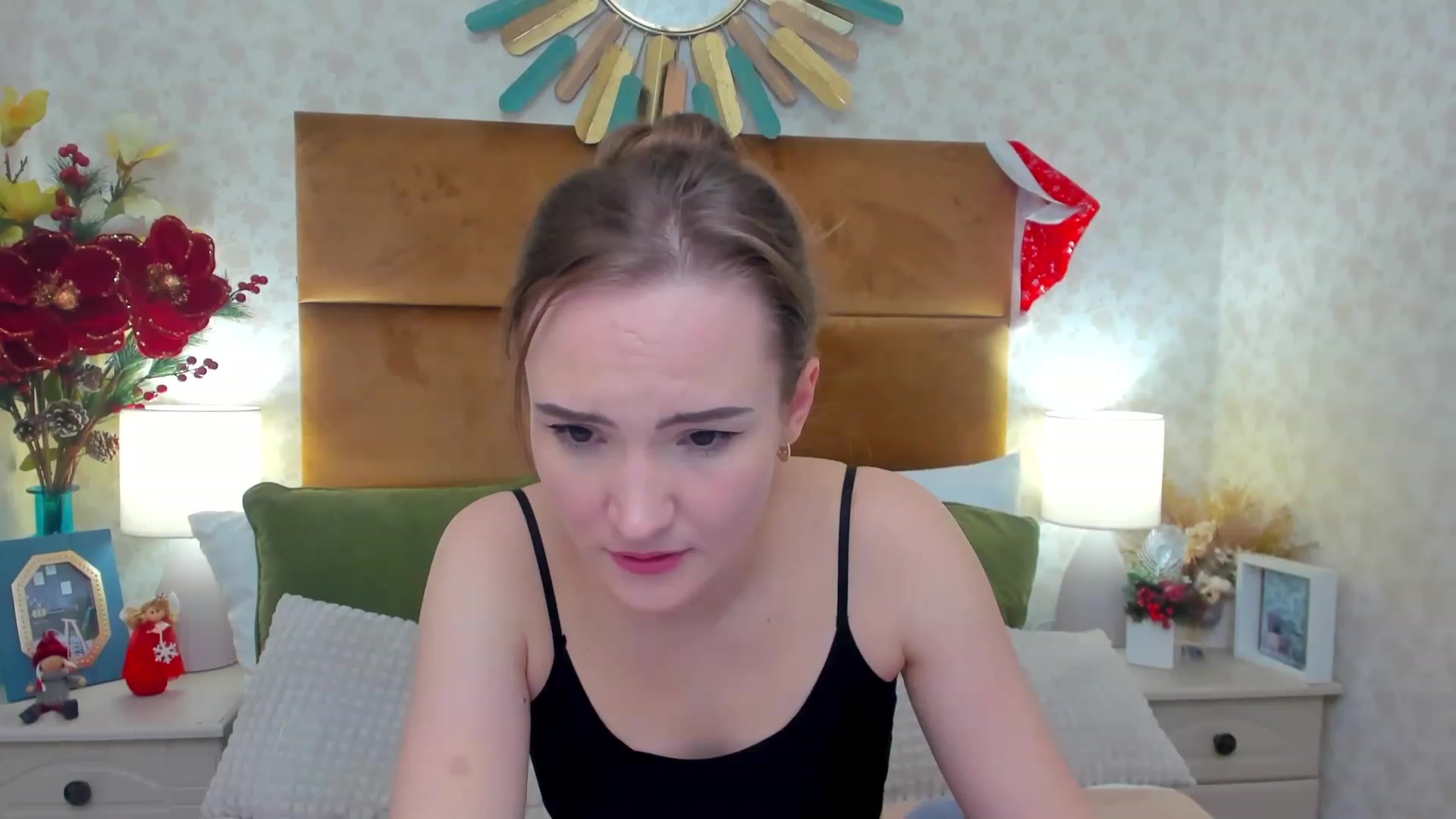 Gallery image thumbnail from Im_Mystery's myfreecams stream on, 12/26/2022, 02:20 image 5 of 20