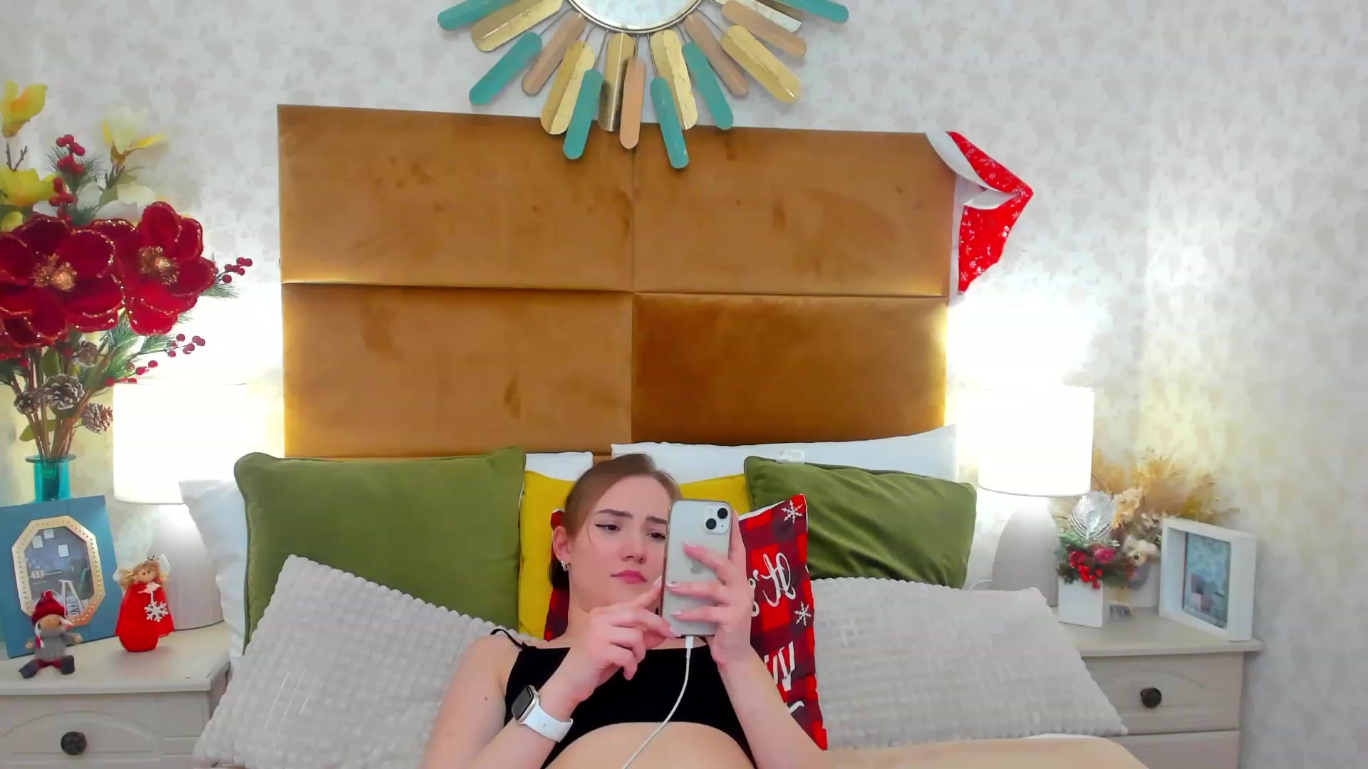 Gallery image thumbnail from Im_Mystery's myfreecams stream on, 12/26/2022, 02:20 image 7 of 20