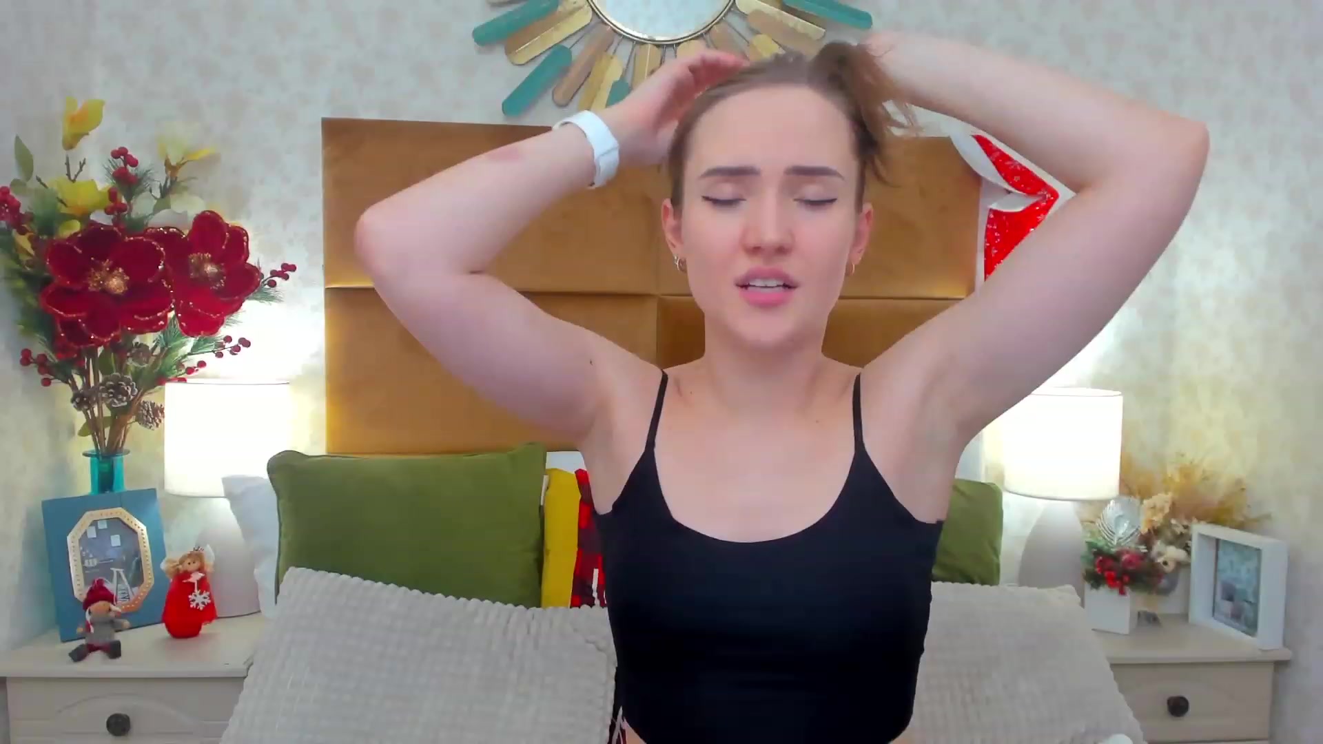 Gallery image thumbnail from Im_Mystery's myfreecams stream on, 12/26/2022, 03:01 image 15 of 20