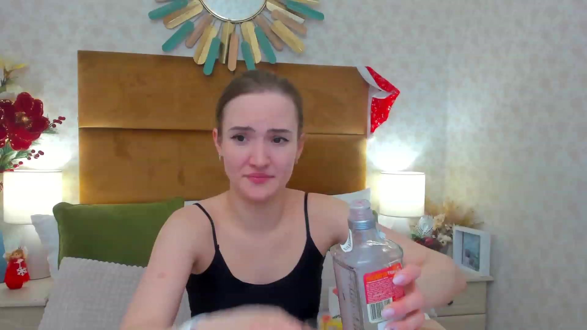 Gallery image thumbnail from Im_Mystery's myfreecams stream on, 12/26/2022, 03:21 image 13 of 20