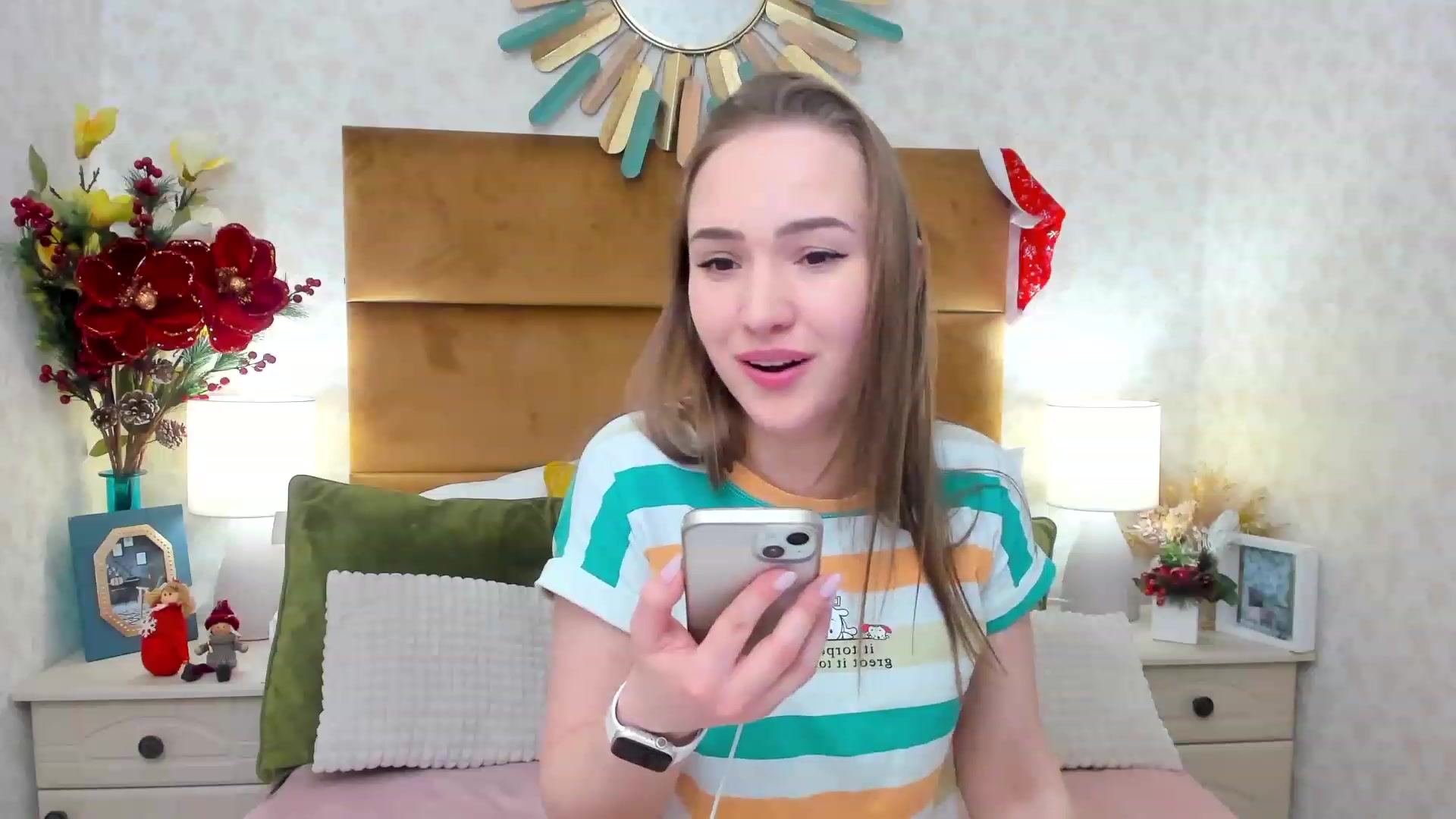 Gallery image thumbnail from Im_Mystery's myfreecams stream on, 12/31/2022, 01:55 image 12 of 20