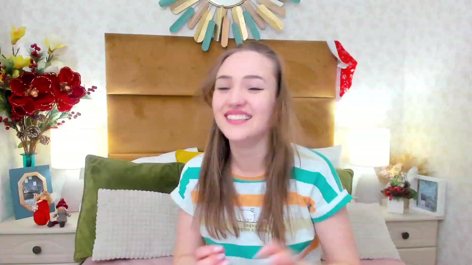 Gallery image thumbnail from Im_Mystery's myfreecams stream on, 12/31/2022, 01:55 image 2 of 20