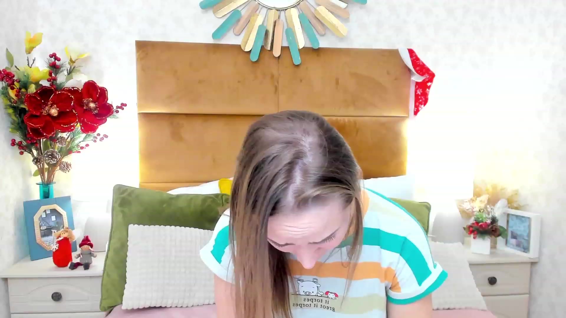 Gallery image thumbnail from Im_Mystery's myfreecams stream on, 12/31/2022, 01:55 image 14 of 20