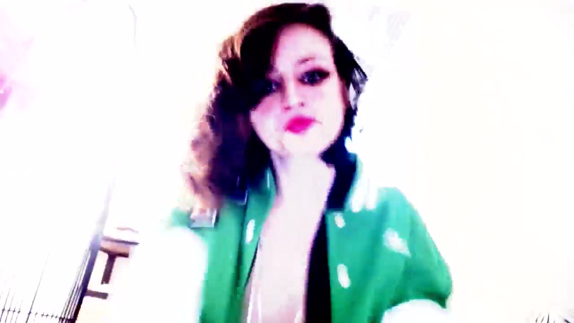 Gallery image thumbnail from ImaLilLit's myfreecams stream on, 05/05/2025, 17:27 image 13 of 20