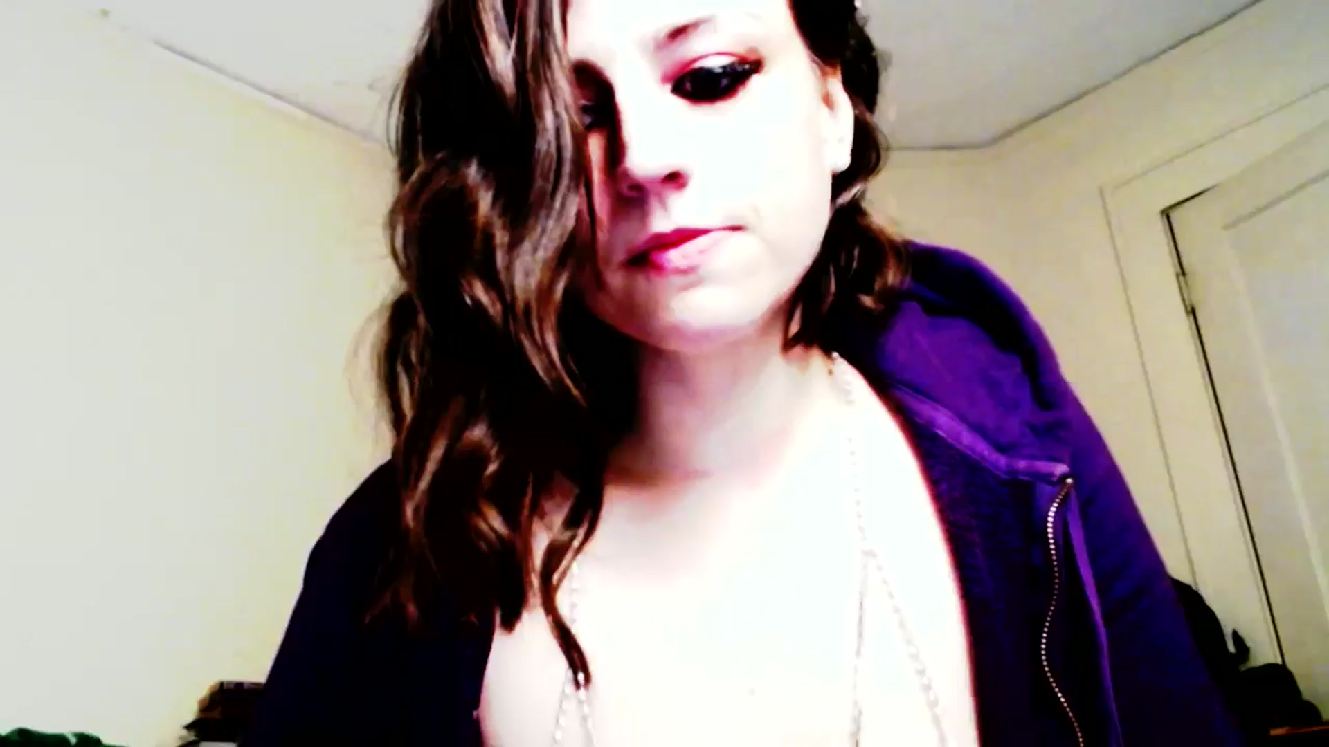 Gallery image thumbnail from ImaLilLit's myfreecams stream on, 05/20/2025, 11:37 image 15 of 20