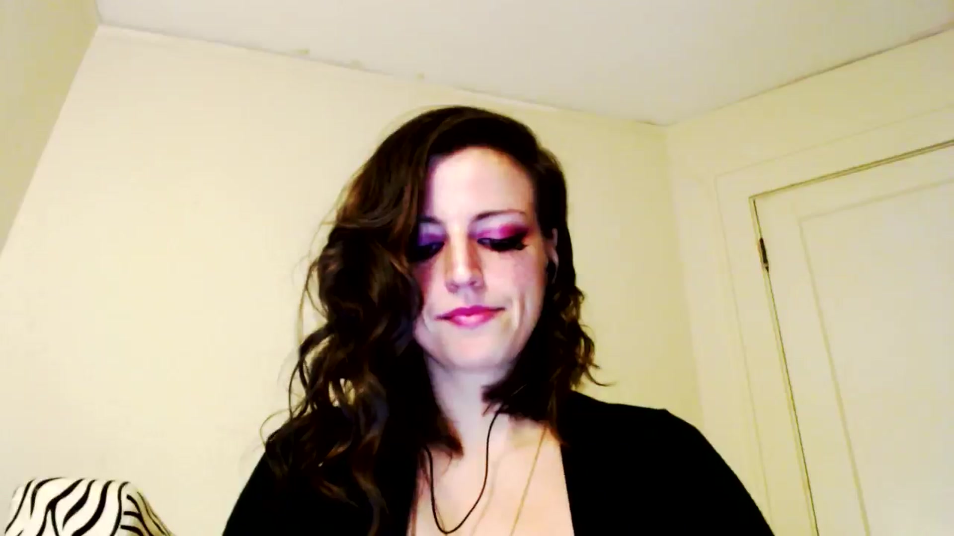 Gallery image thumbnail from ImaLilLit's myfreecams stream on, 09/29/2025, 13:47 image 17 of 20