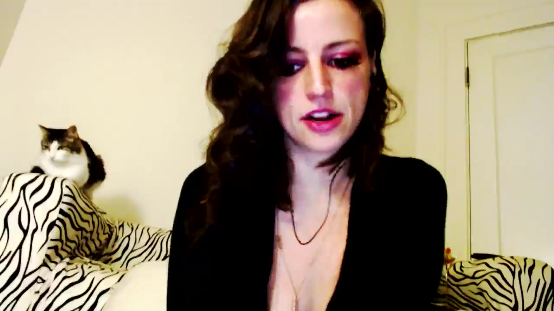 Gallery image thumbnail from ImaLilLit's myfreecams stream on, 09/29/2025, 13:47 image 11 of 20