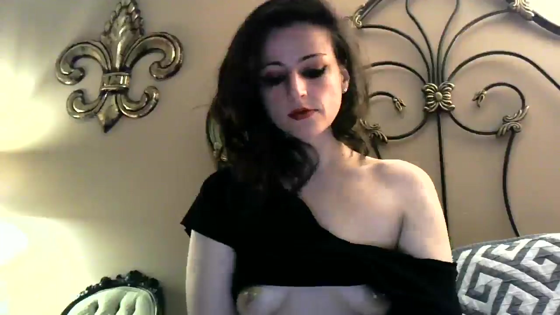 Gallery image thumbnail from ImaLilLit888's myfreecams stream on, 01/18/2026, 15:38 image 19 of 20