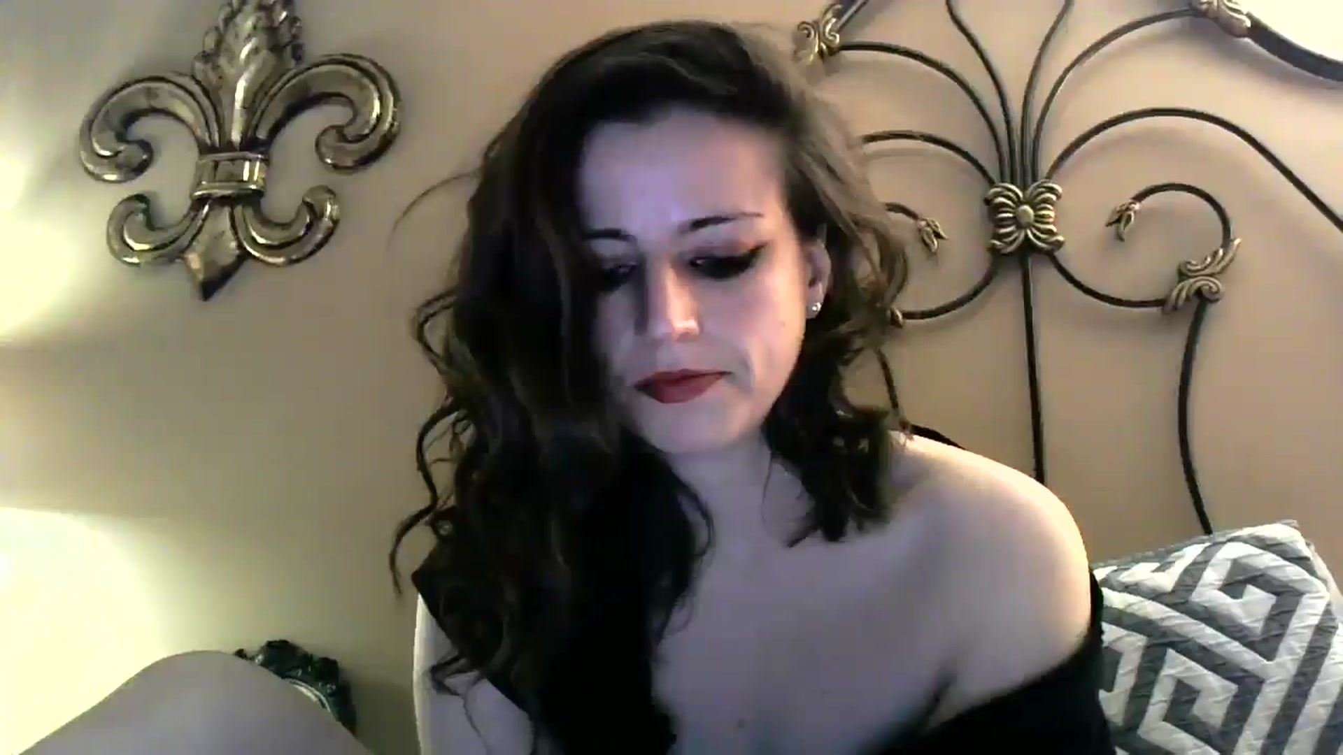 Gallery image thumbnail from ImaLilLit888's myfreecams stream on, 01/18/2026, 15:38 image 16 of 20