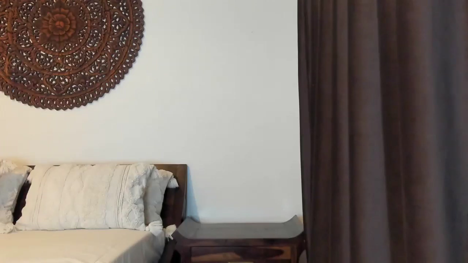Gallery image thumbnail from ImagineRoses's myfreecams stream on, 01/02/2026, 18:20 image 13 of 20