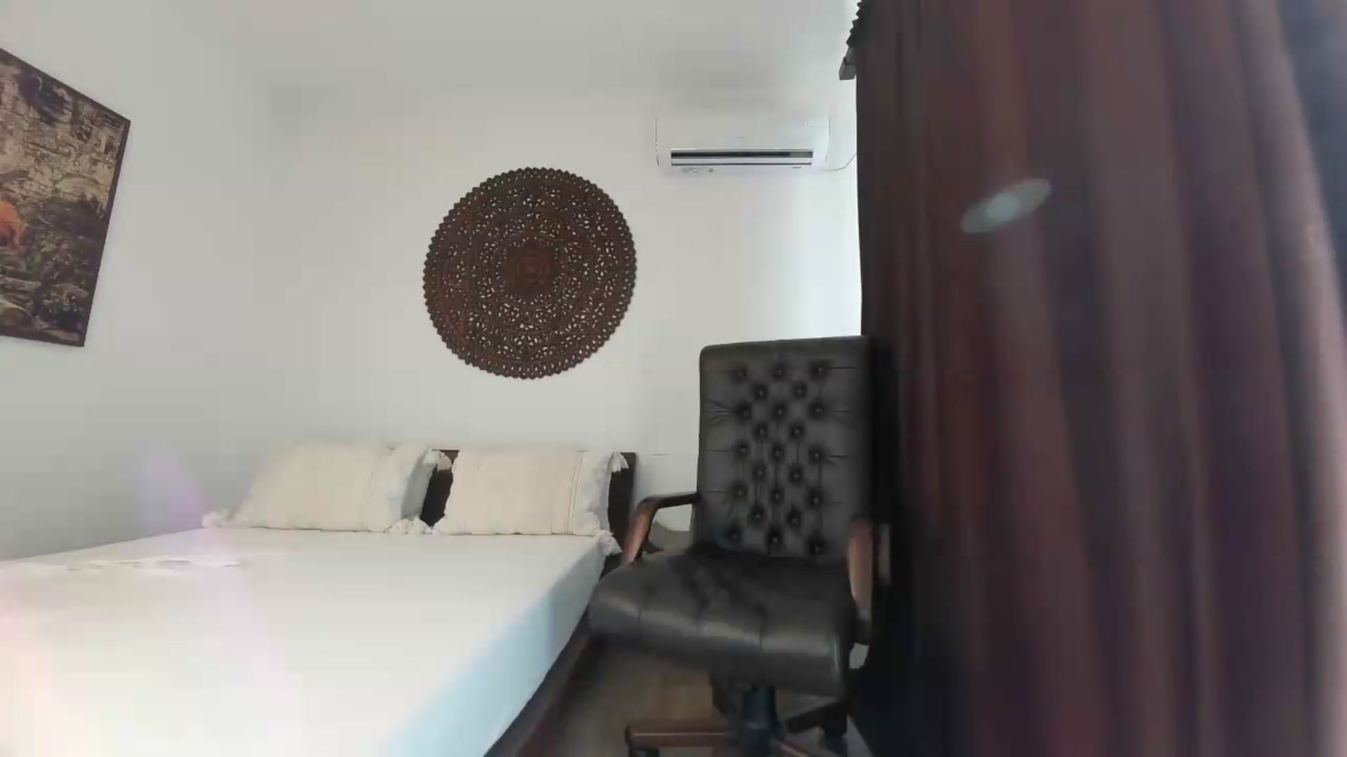 Gallery image thumbnail from ImagineRoses's myfreecams stream on, 08/13/2026, 14:56 image 18 of 20