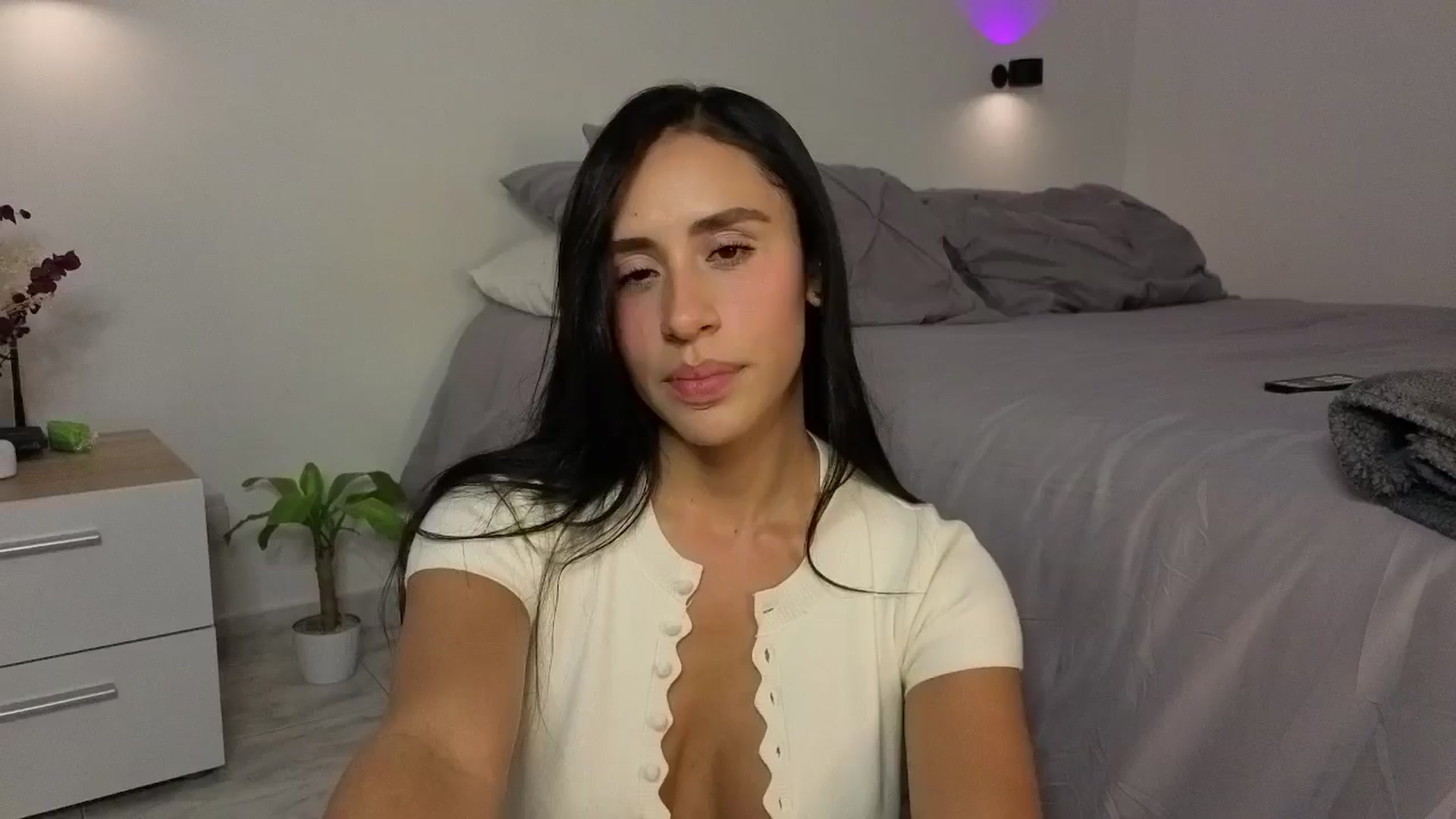 Gallery image thumbnail from ImnotBrina's myfreecams stream on, 07/02/2025, 02:18 image 11 of 20