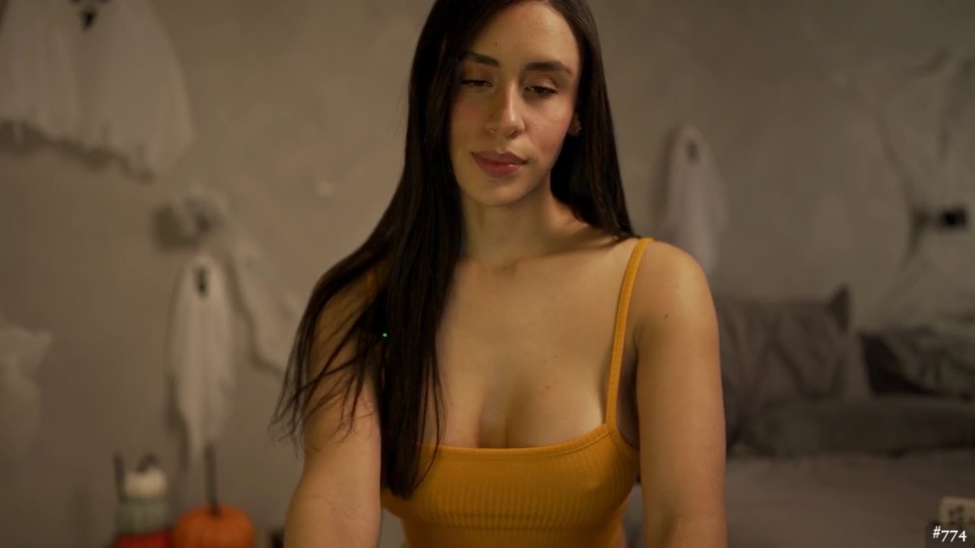 Gallery image thumbnail from ImnotBrina's myfreecams stream on, 10/15/2025, 01:54 image 4 of 20