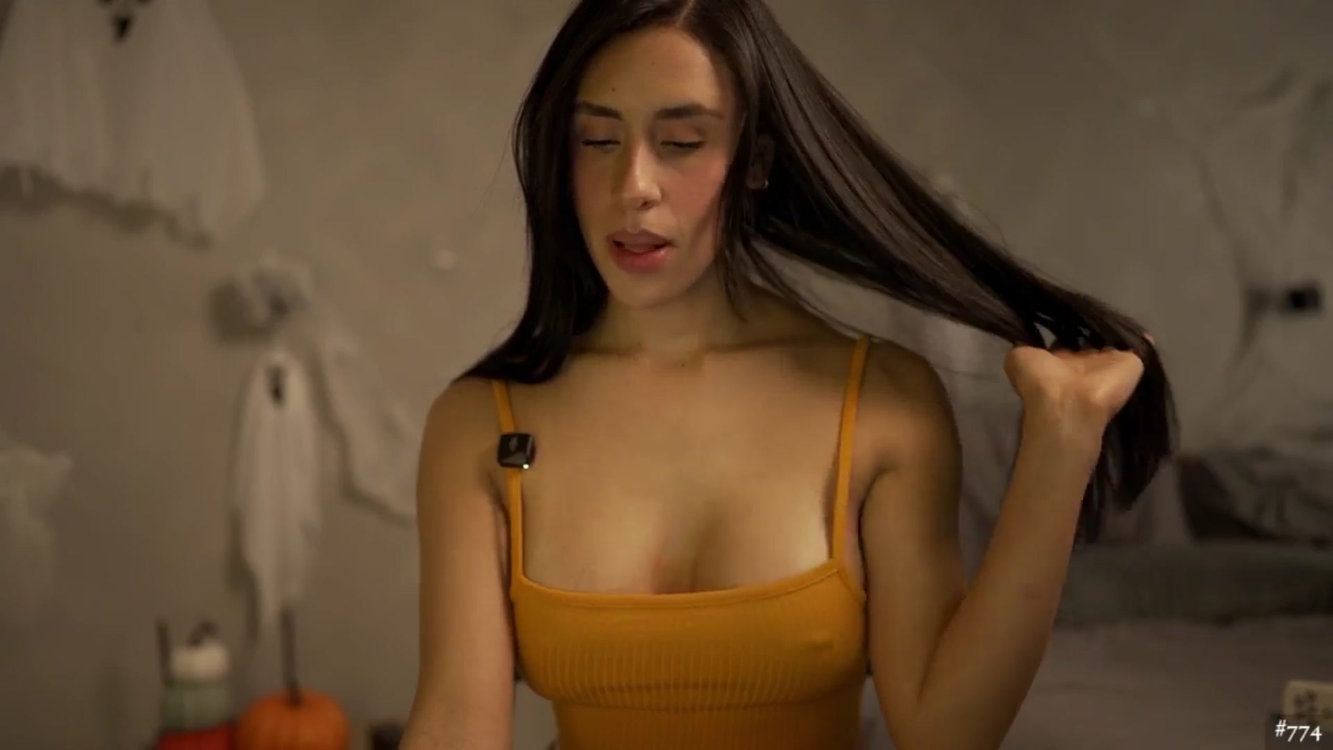 Gallery image thumbnail from ImnotBrina's myfreecams stream on, 10/15/2025, 01:54 image 2 of 20