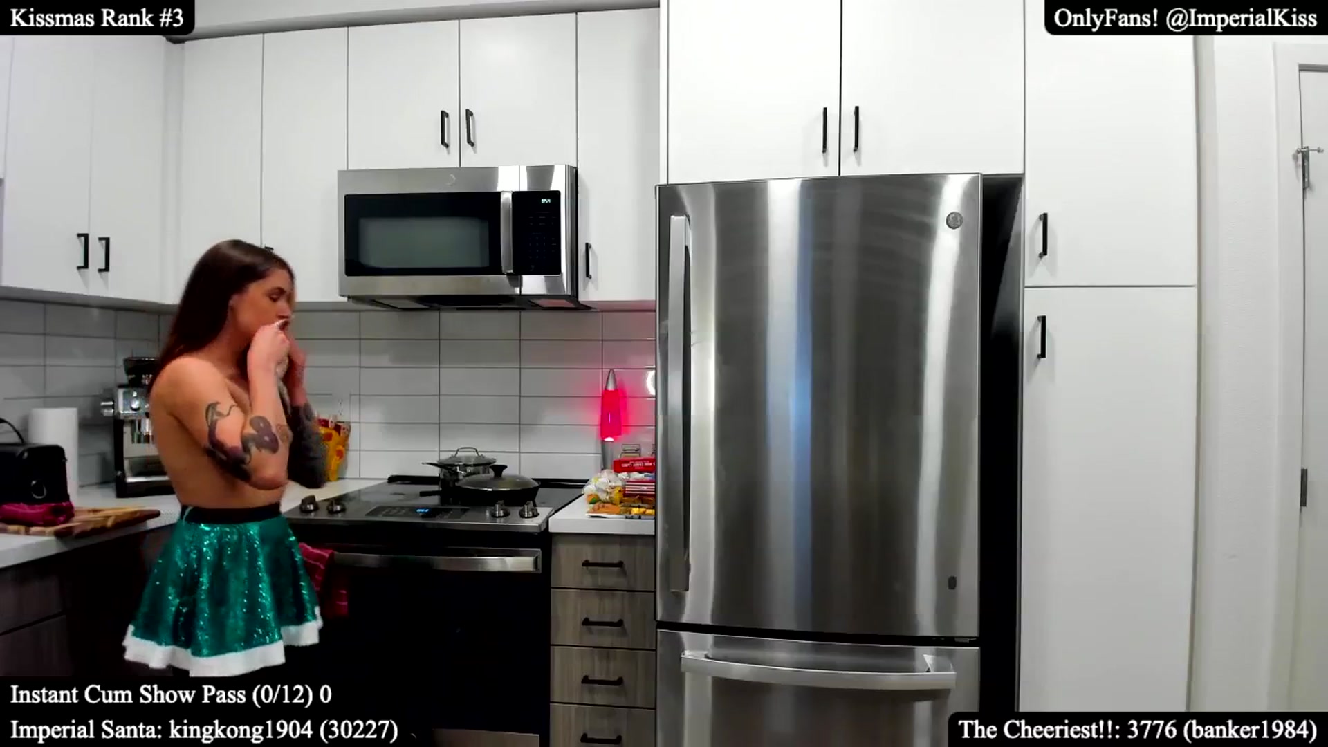 Gallery image thumbnail from ImperialKiss's myfreecams stream on, 12/09/2024, 07:40 image 4 of 20