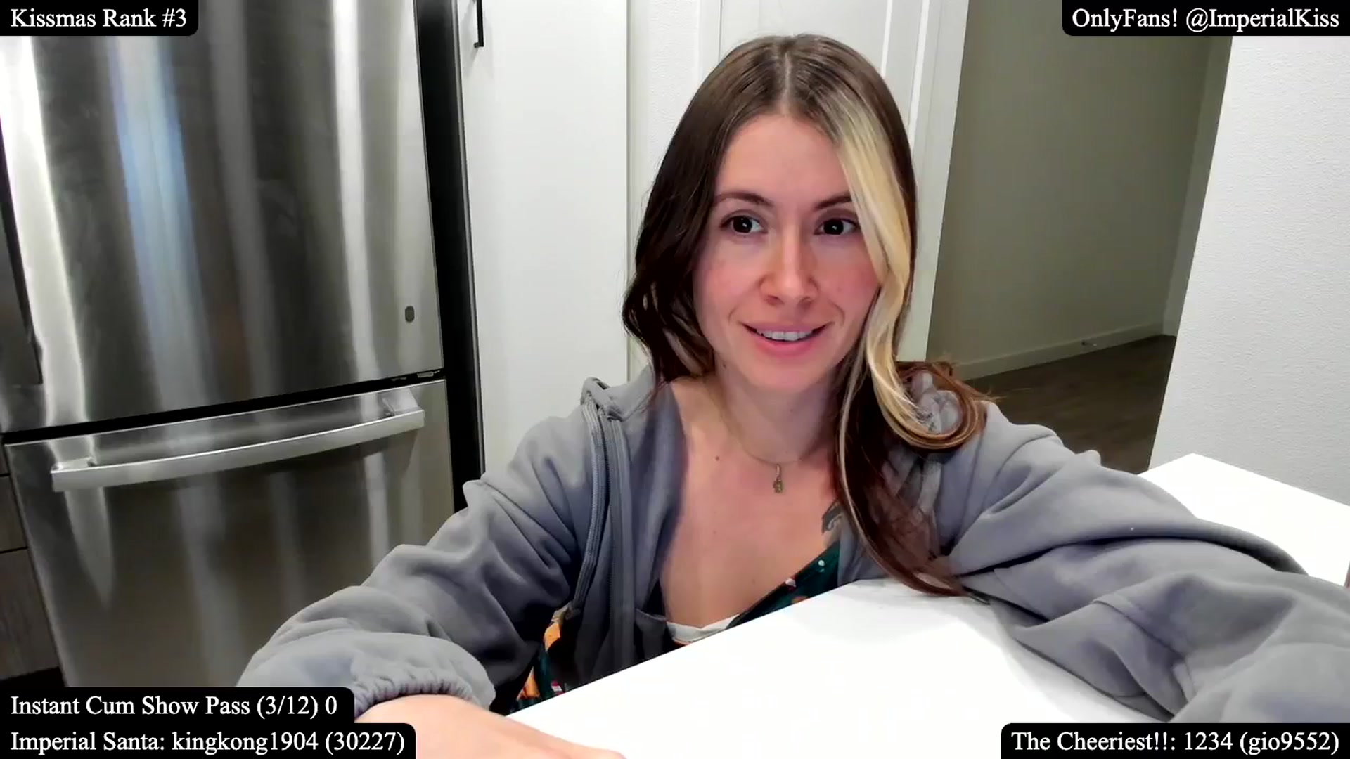Gallery image thumbnail from ImperialKiss's myfreecams stream on, 12/10/2024, 07:11 image 6 of 20