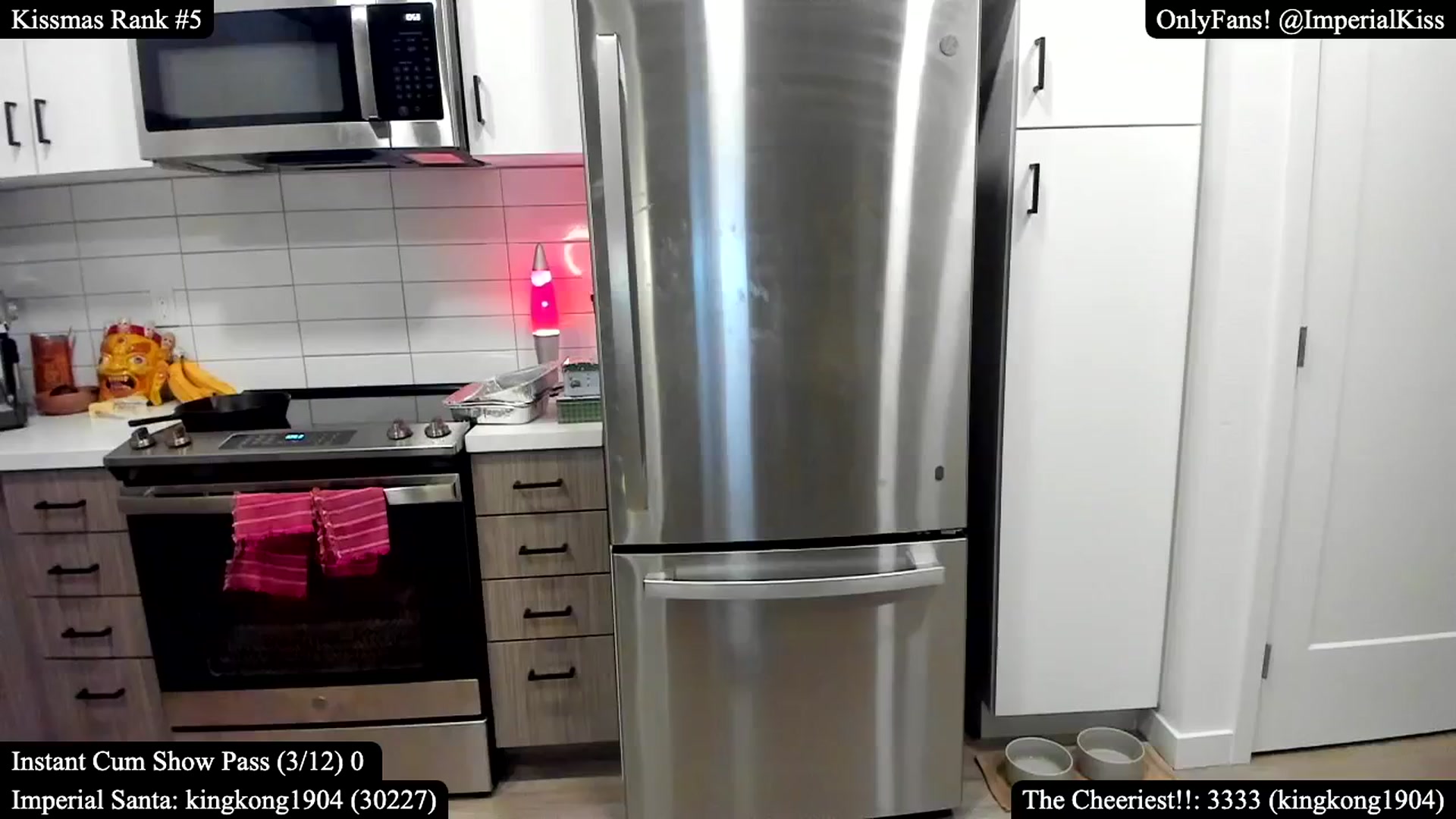 Gallery image thumbnail from ImperialKiss's myfreecams stream on, 12/17/2024, 07:09 image 18 of 20