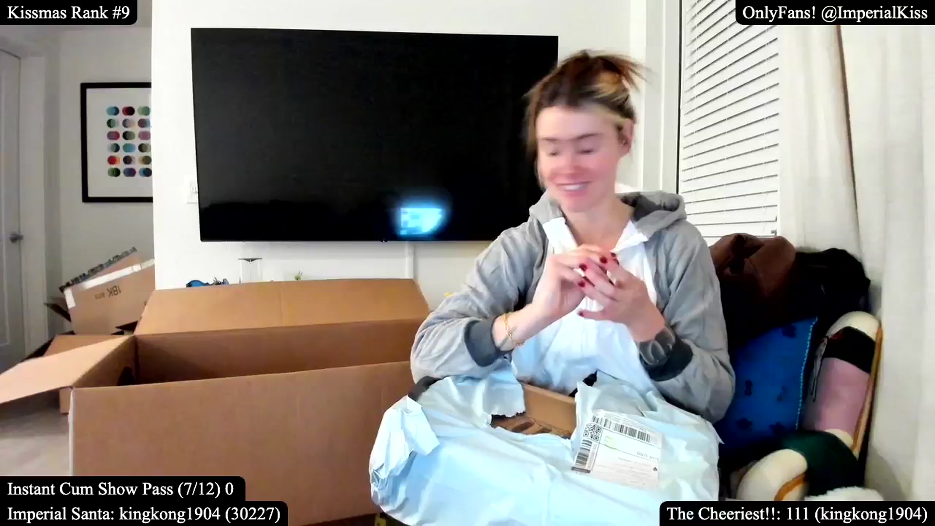 Gallery image thumbnail from ImperialKiss's myfreecams stream on, 12/24/2024, 10:13 image 15 of 20