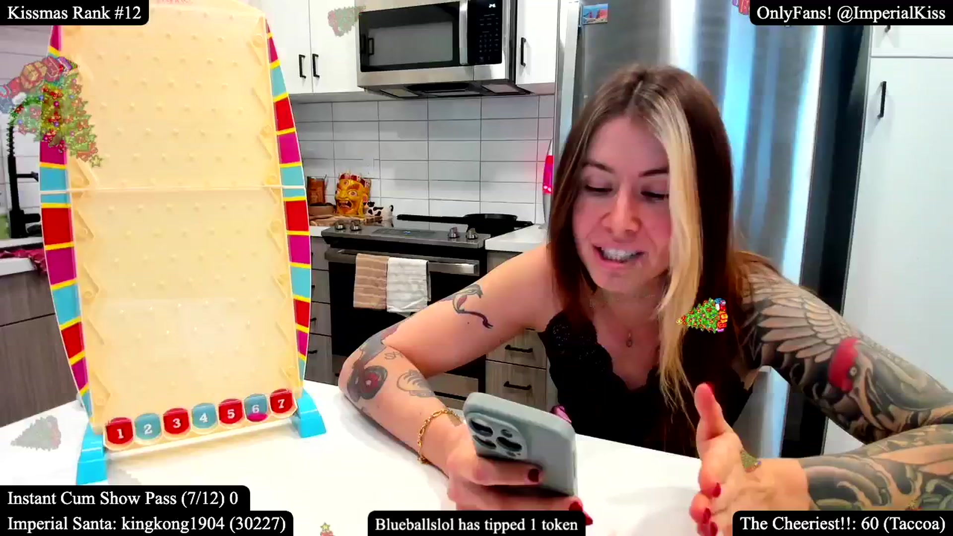Gallery image thumbnail from ImperialKiss's myfreecams stream on, 12/28/2024, 22:59 image 17 of 20