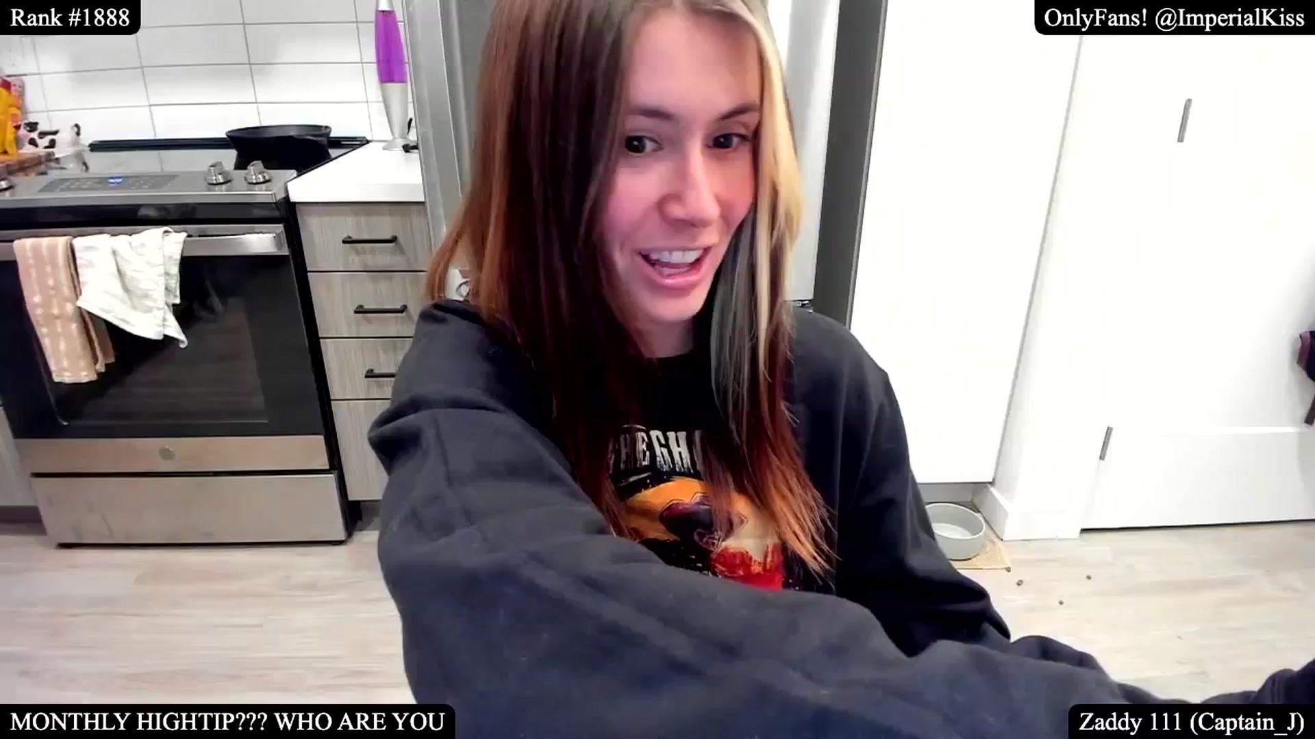 Gallery image thumbnail from ImperialKiss's myfreecams stream on, 01/03/2025, 05:37 image 17 of 20