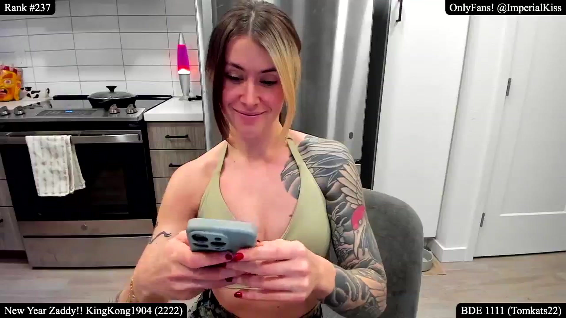 Gallery image thumbnail from ImperialKiss's myfreecams stream on, 01/05/2025, 04:54 image 5 of 20