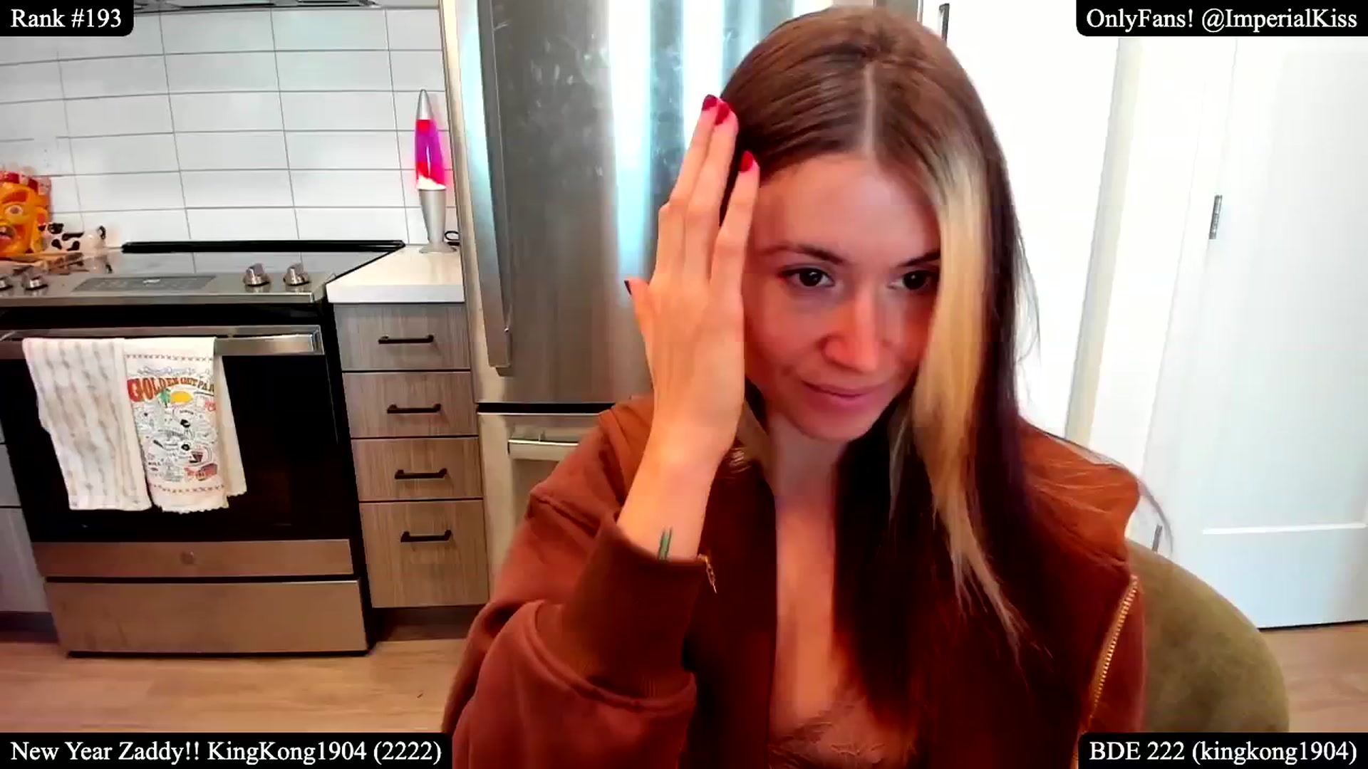 Gallery image thumbnail from ImperialKiss's myfreecams stream on, 01/05/2025, 23:13 image 16 of 20