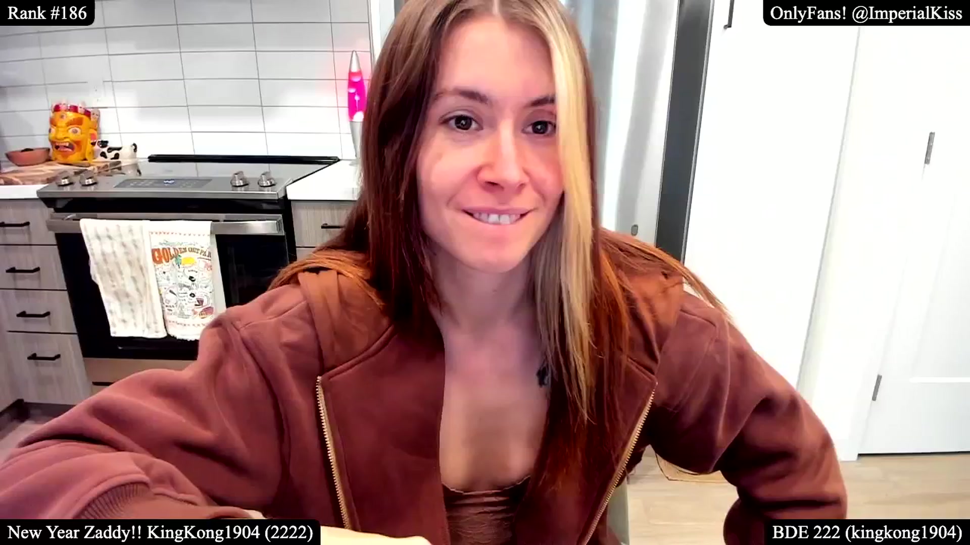 Gallery image thumbnail from ImperialKiss's myfreecams stream on, 01/06/2025, 01:52 image 9 of 20