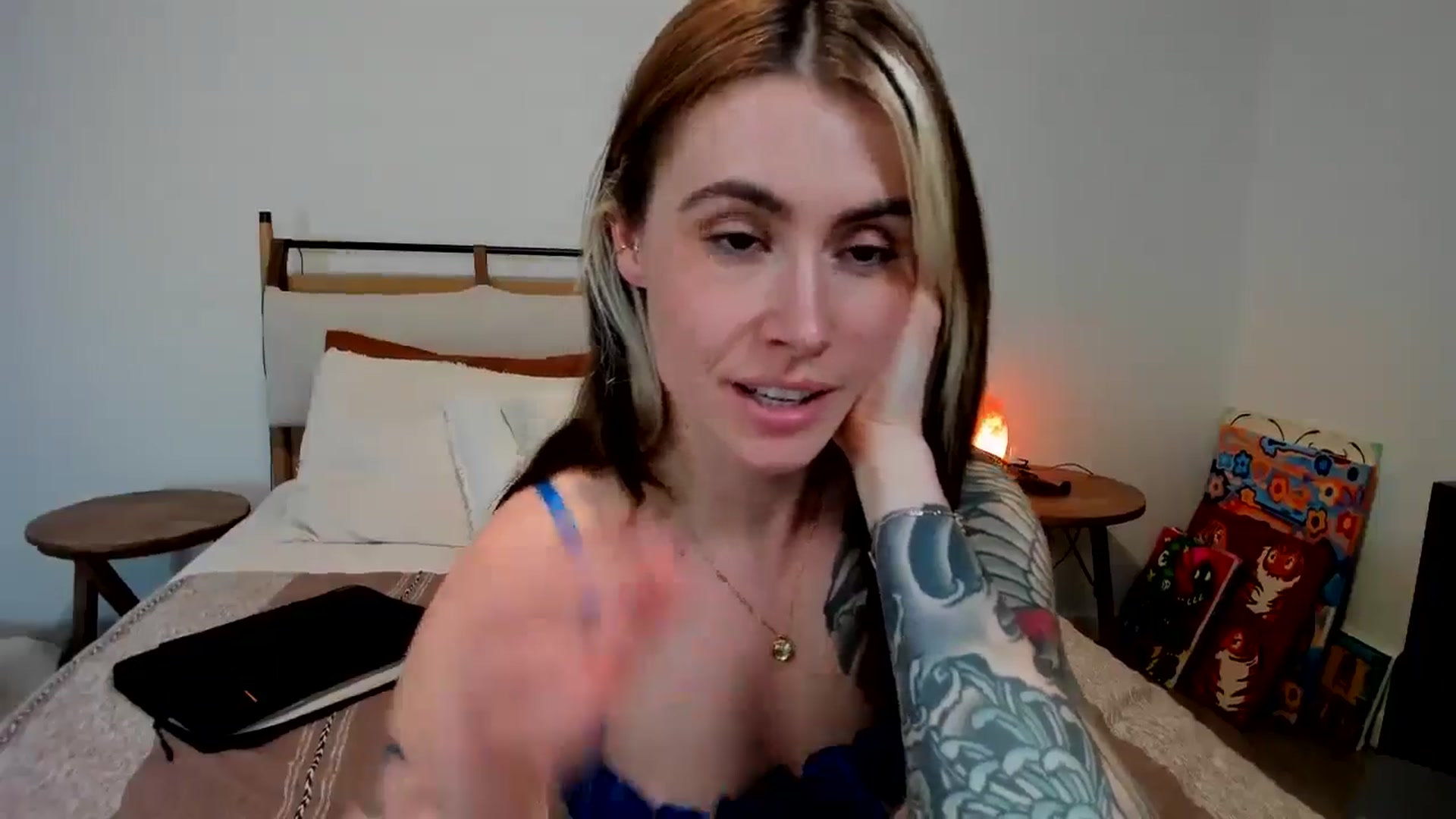 Gallery image thumbnail from ImperialKiss's myfreecams stream on, 04/07/2025, 06:47 image 17 of 20