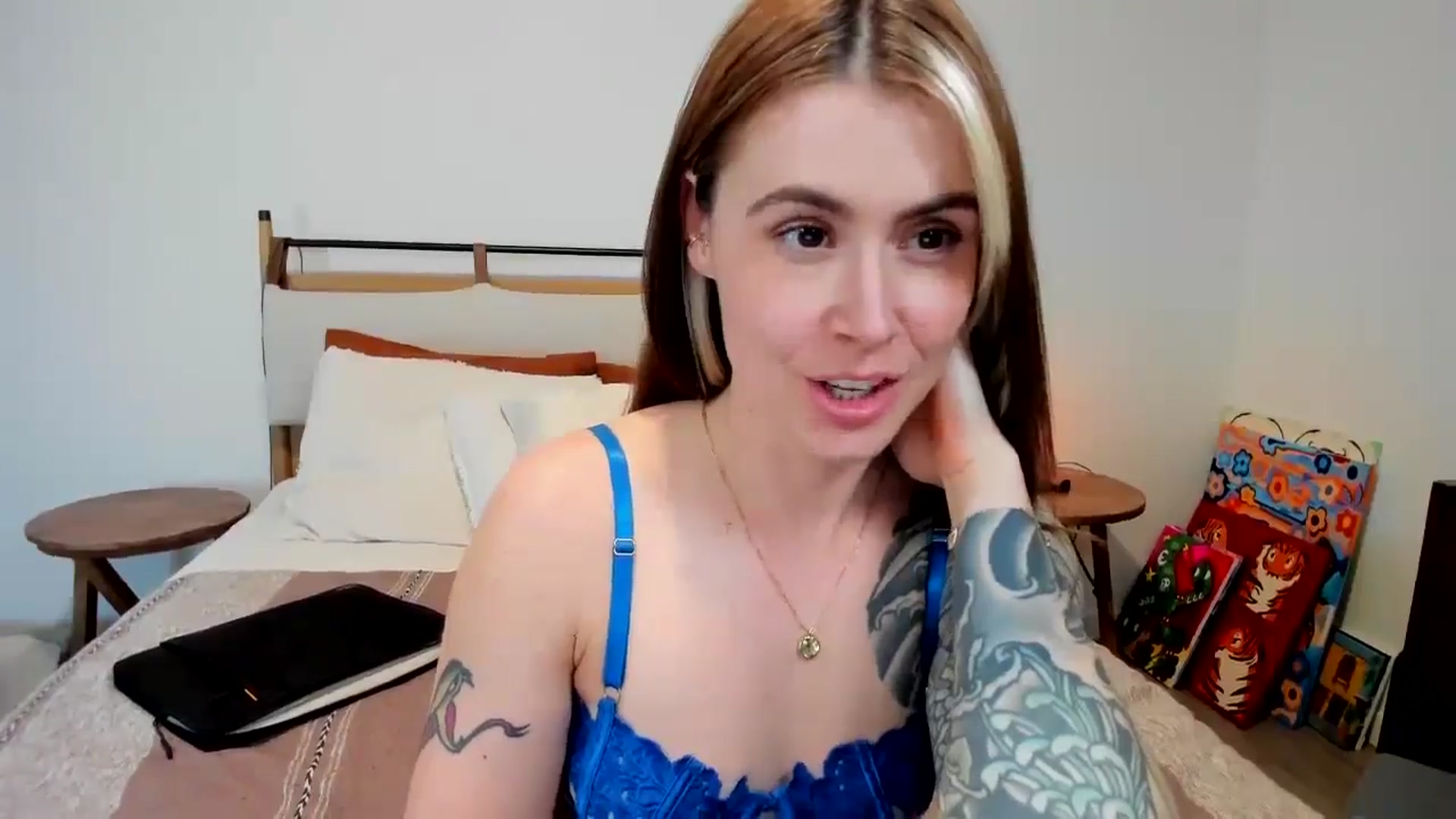 Gallery image thumbnail from ImperialKiss's myfreecams stream on, 04/07/2025, 06:47 image 19 of 20