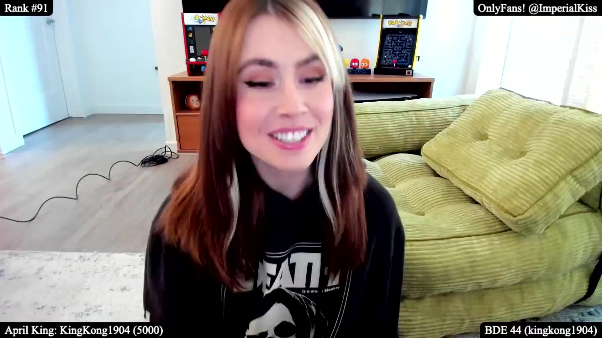 Gallery image thumbnail from ImperialKiss's myfreecams stream on, 04/25/2025, 01:21 image 3 of 20