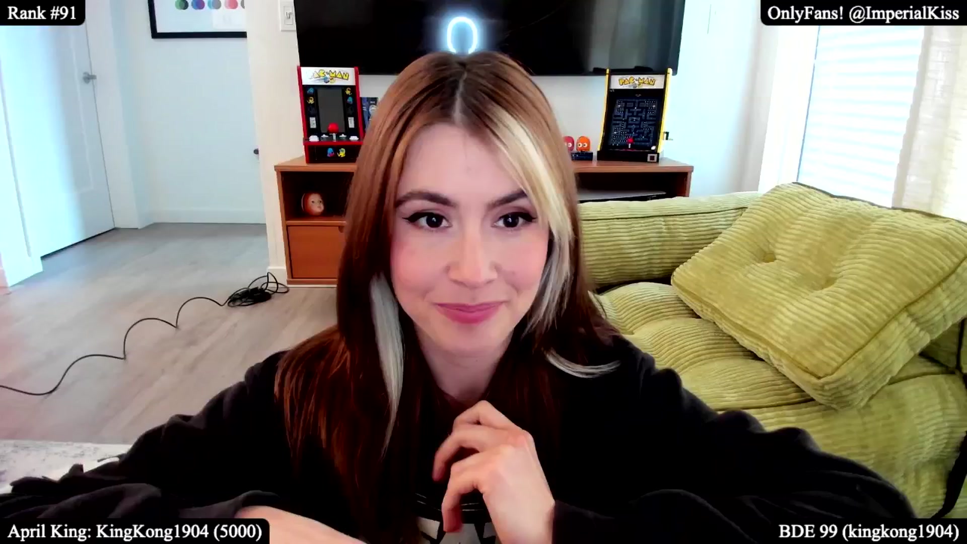 Gallery image thumbnail from ImperialKiss's myfreecams stream on, 04/25/2025, 01:21 image 4 of 20