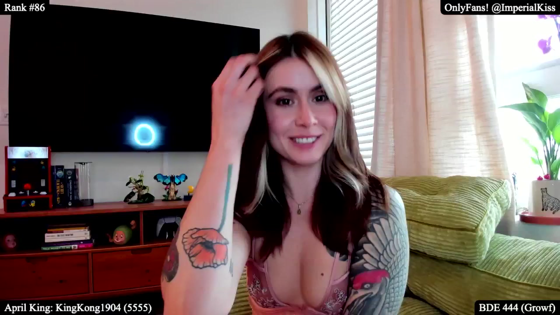 Gallery image thumbnail from ImperialKiss's myfreecams stream on, 04/26/2025, 23:44 image 18 of 20