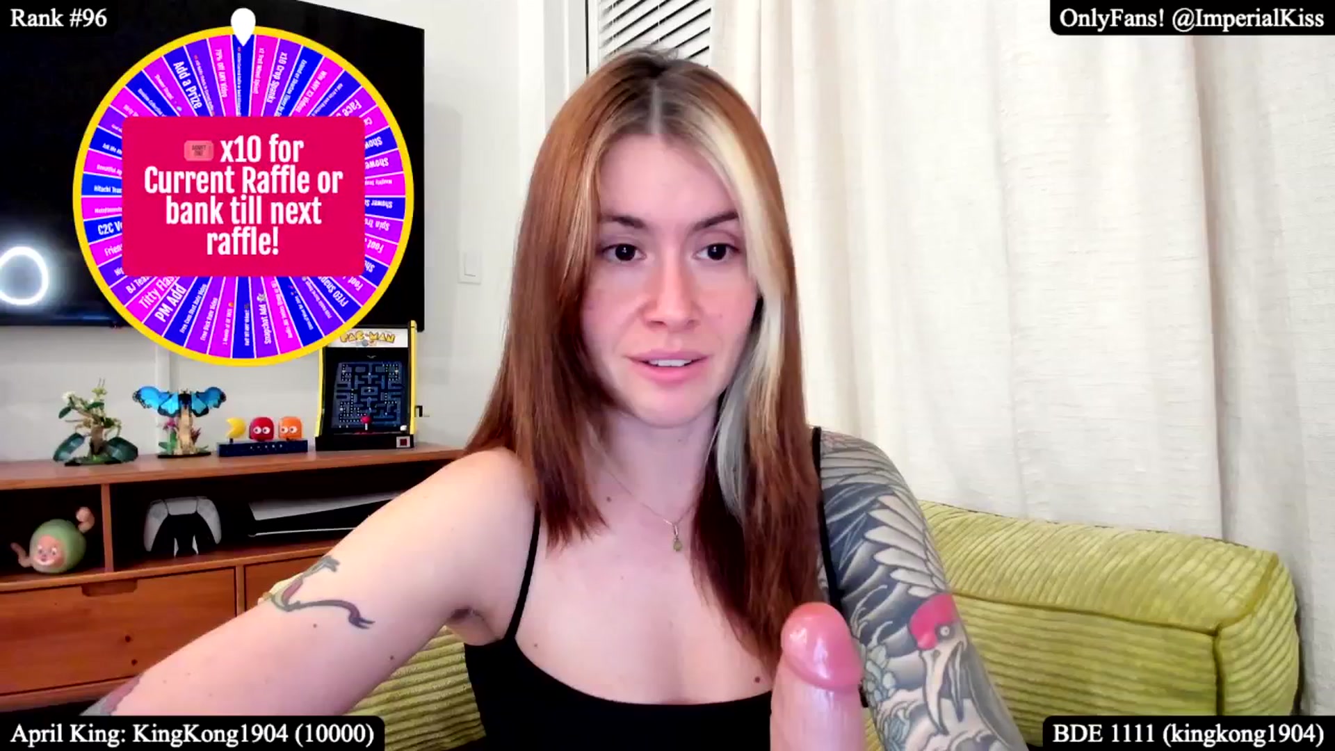 Gallery image thumbnail from ImperialKiss's myfreecams stream on, 05/01/2025, 04:15 image 12 of 20