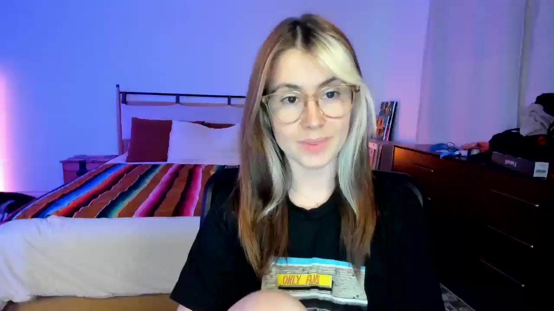 Gallery image thumbnail from ImperialKiss's myfreecams stream on, 05/07/2025, 05:08 image 1 of 20
