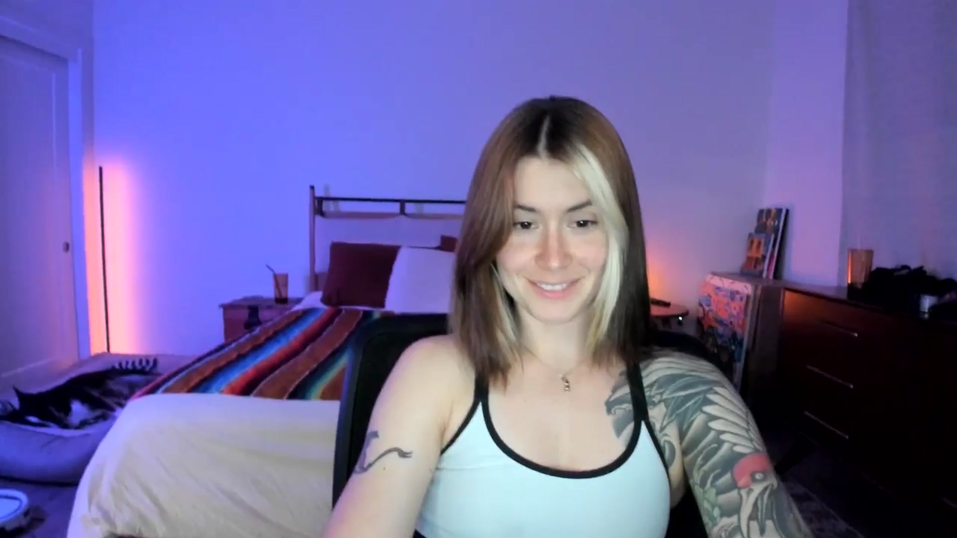 Gallery image thumbnail from ImperialKiss's myfreecams stream on, 05/13/2025, 05:51 image 5 of 20