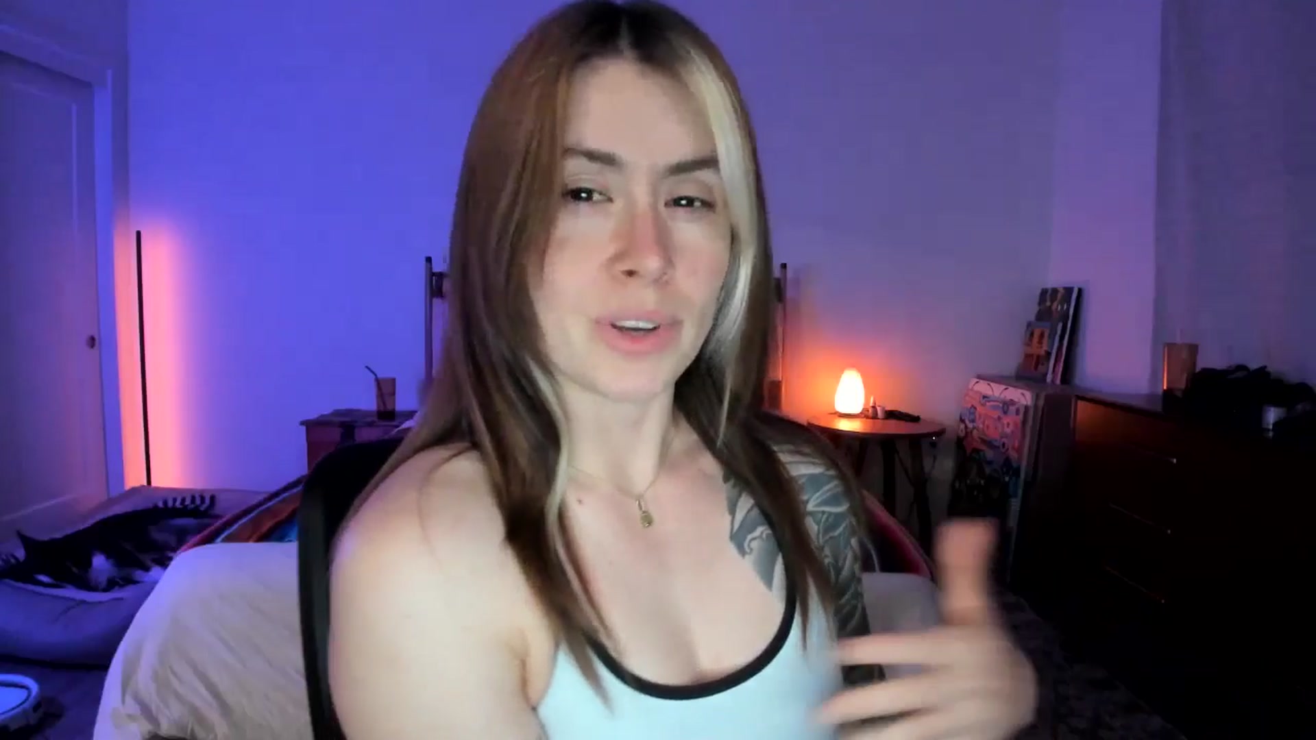 Gallery image thumbnail from ImperialKiss's myfreecams stream on, 05/13/2025, 05:51 image 4 of 20
