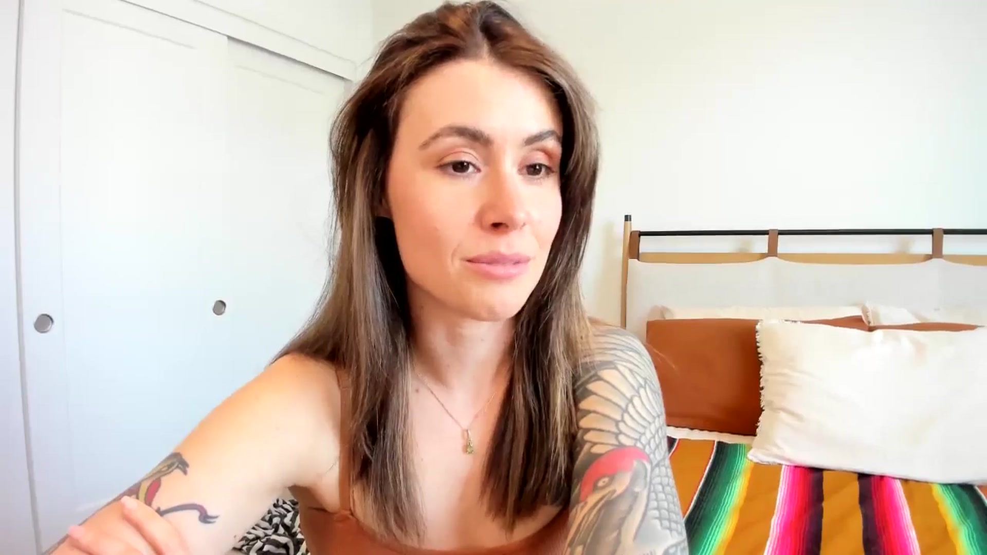 Gallery image thumbnail from ImperialKiss's myfreecams stream on, 05/16/2025, 22:38 image 15 of 20
