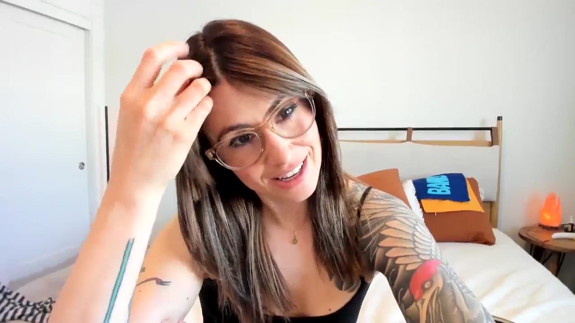 Gallery image thumbnail from ImperialKiss's myfreecams stream on, 05/19/2025, 24:10 image 19 of 20
