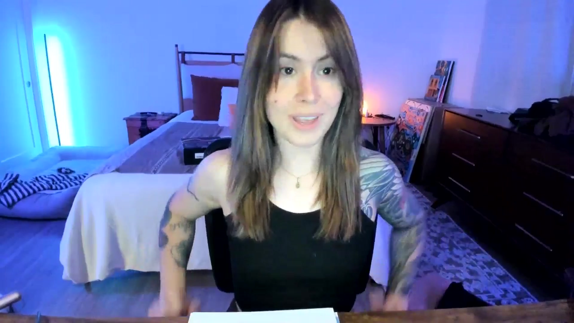 Gallery image thumbnail from ImperialKiss's myfreecams stream on, 05/20/2025, 05:53 image 17 of 20