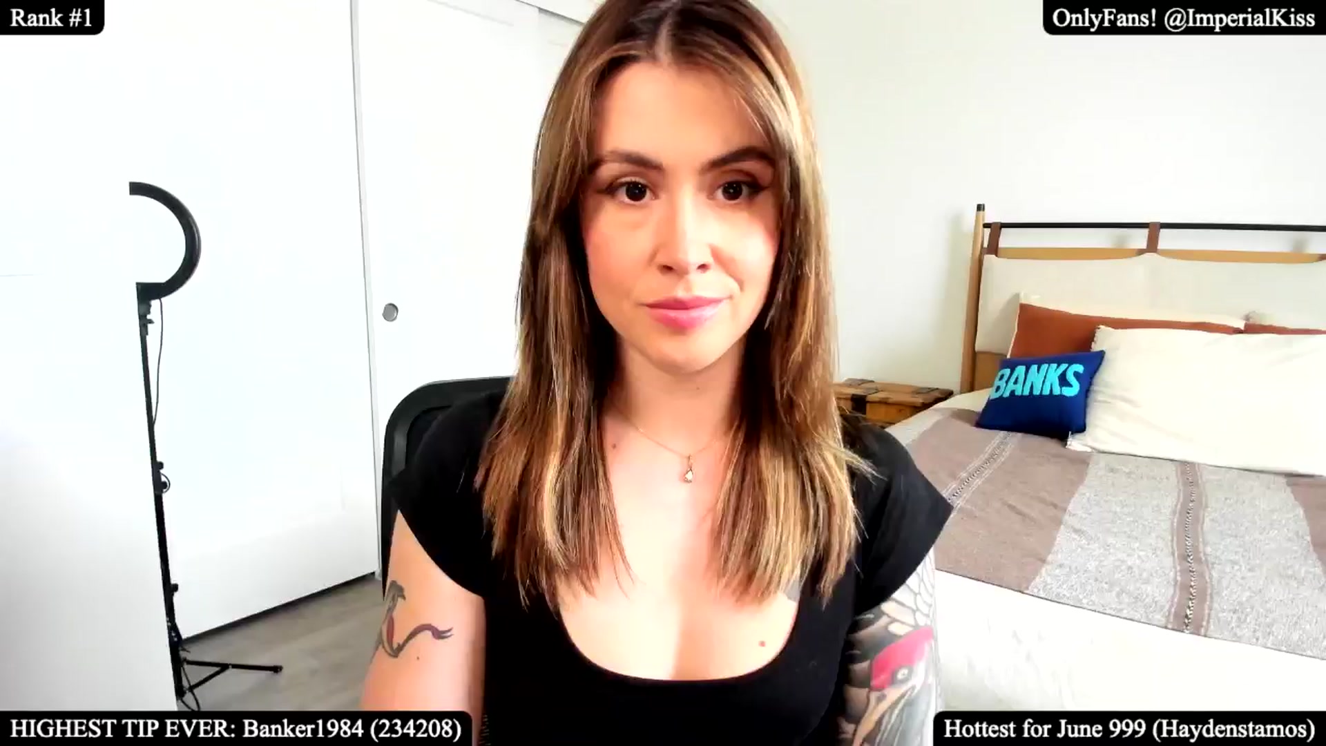 Gallery image thumbnail from ImperialKiss's myfreecams stream on, 06/06/2025, 02:14 image 16 of 20