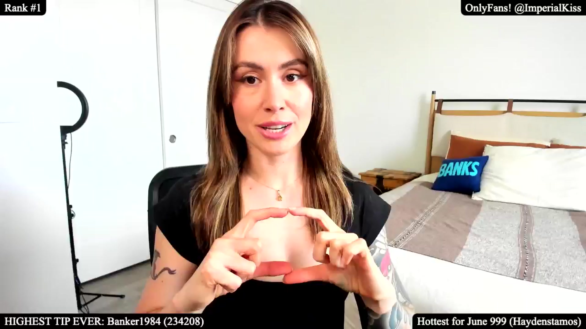 Gallery image thumbnail from ImperialKiss's myfreecams stream on, 06/06/2025, 02:14 image 11 of 20